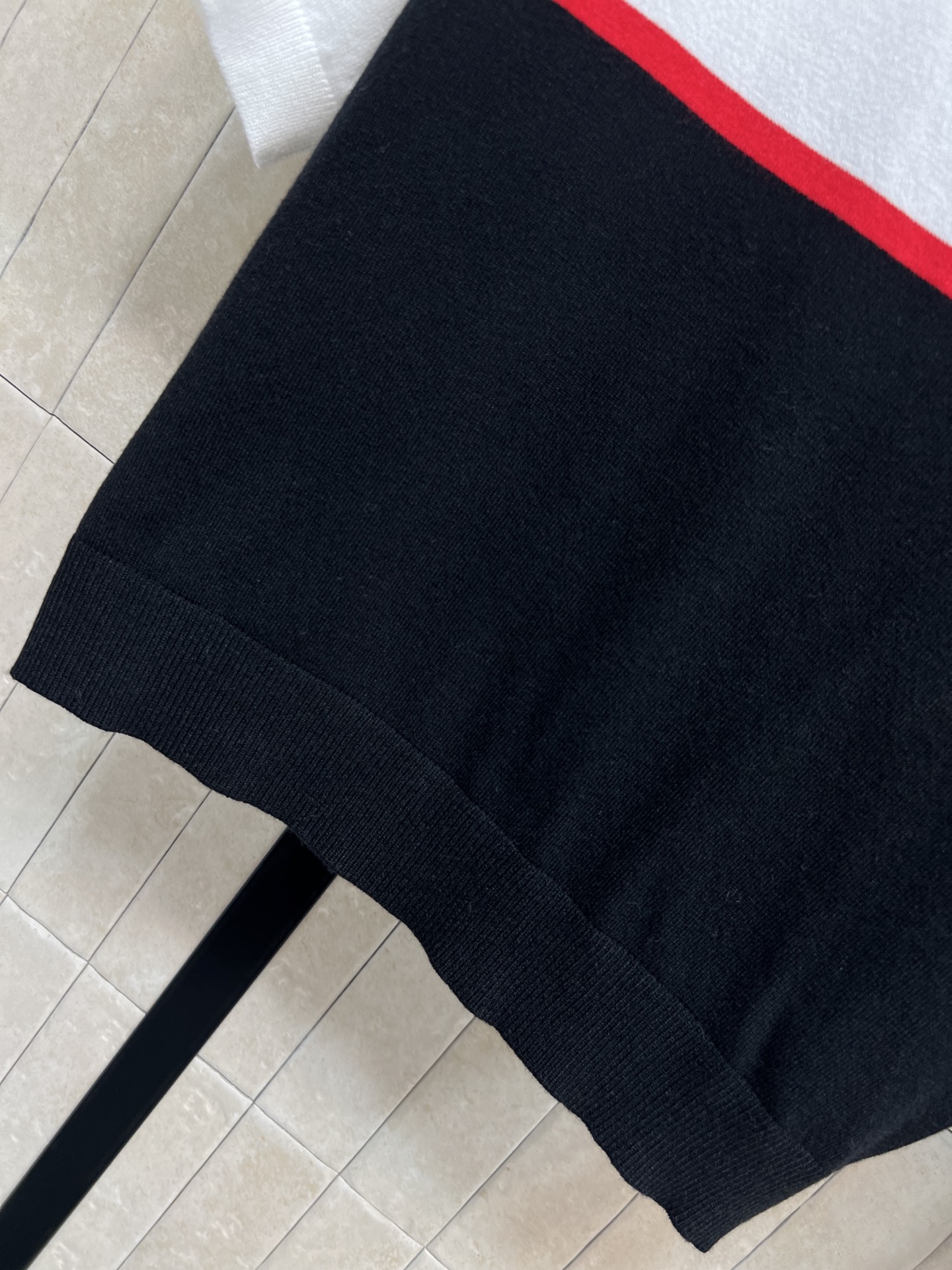 MIU家 26春夏新款 拼色羊毛针织套装 短袖T恤 +百褶裙 蓝白黑主色+红色条纹 简约又超有活力！柔软