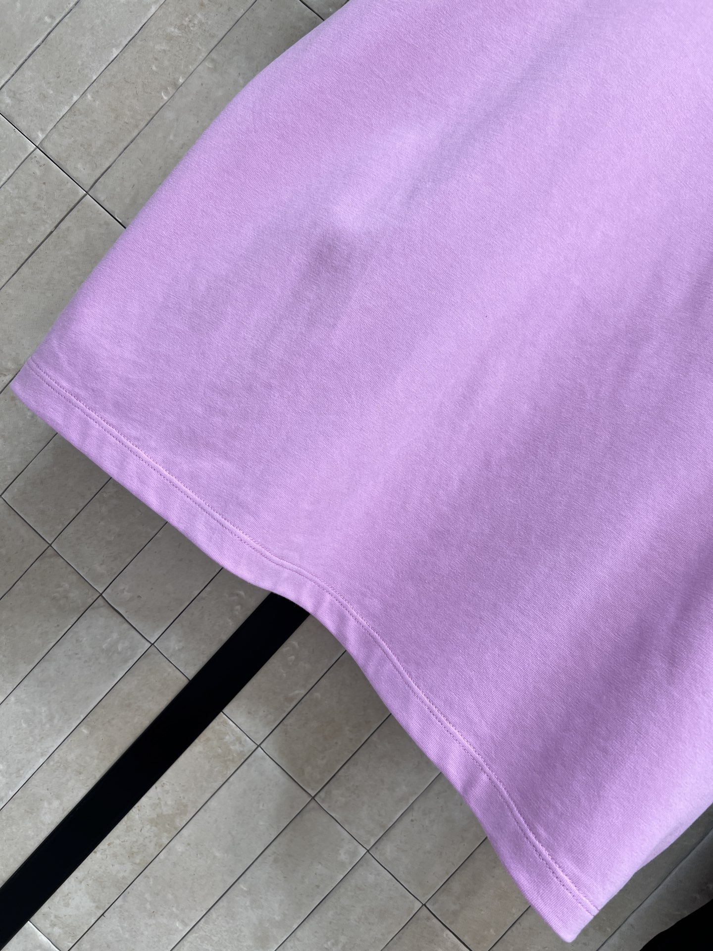 LE家 26春夏新款 Louis Wain联名猫咪T恤 选用高品质纯棉 柔软透气 春夏穿超舒服！胸前猫咪