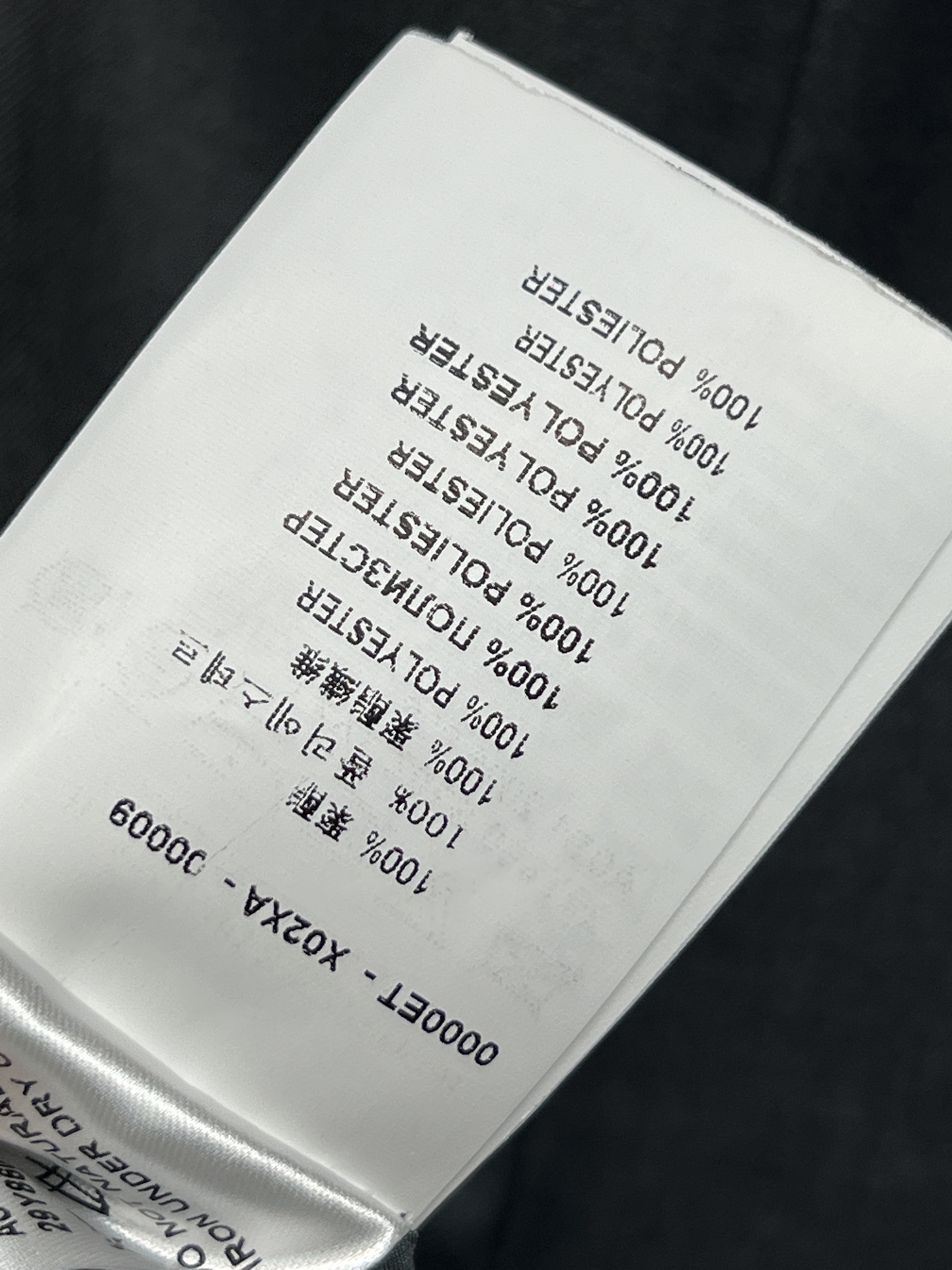 PD家 26春夏新款 三角标压褶半身裙 高腰A字版型 垂感面料+立体压褶 简约大方又显瘦！腰部金属扣皮带