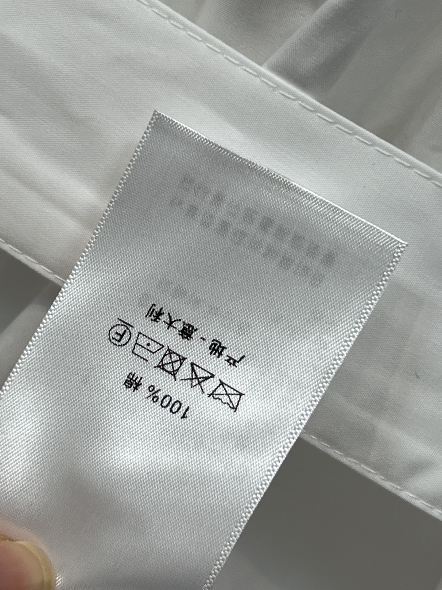 D家 26春夏新款 白色衬衫连衣裙 经典衬衫式设计，长款剪裁+同色腰带 轻松调节腰线 优雅又实用 纯棉材