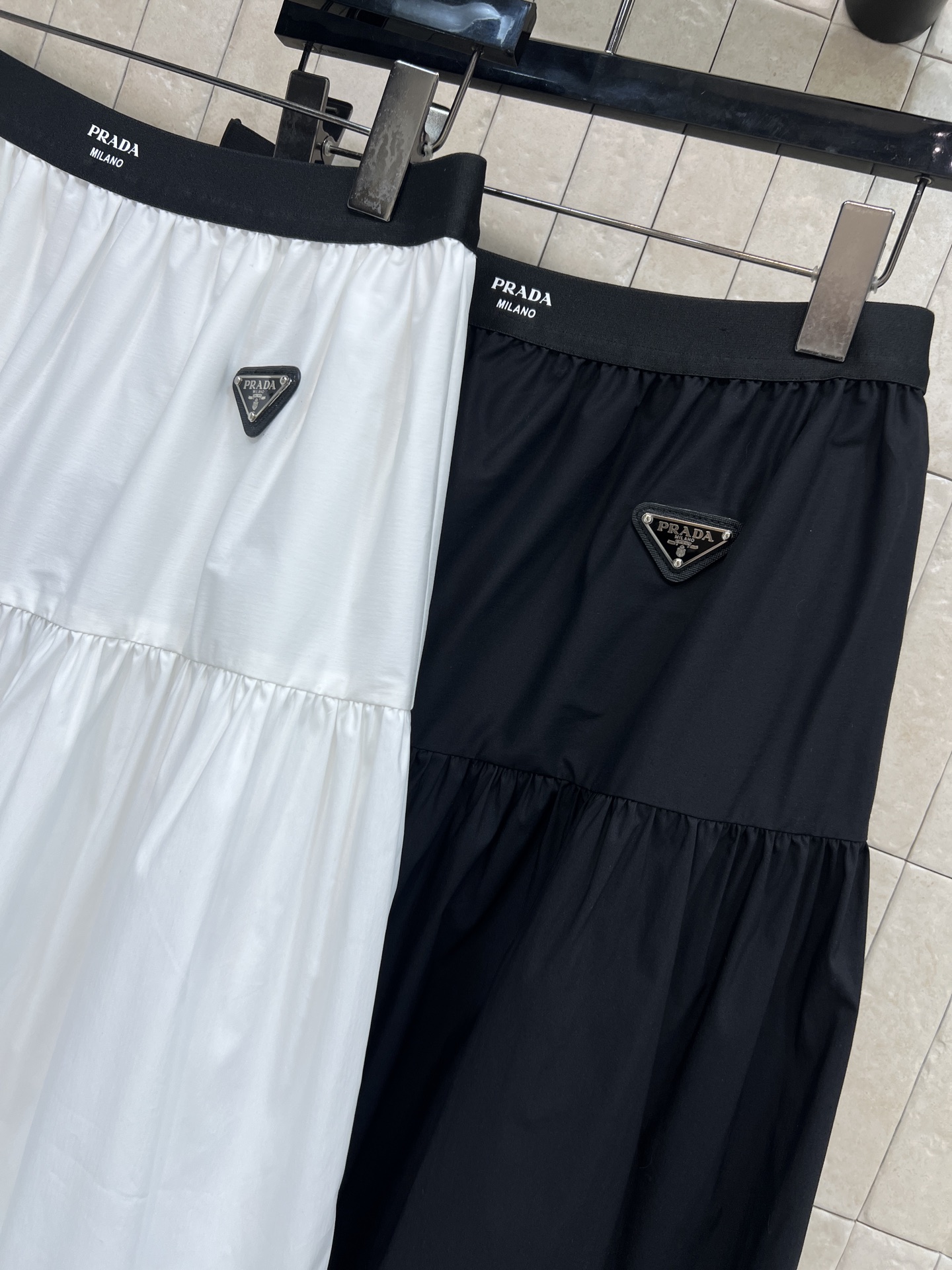 PD家 26春夏新款 蕾丝拼接半身裙 采用纯棉材质，透气舒适 春夏穿超合适！层叠拼接+蕾丝花边 细节满满