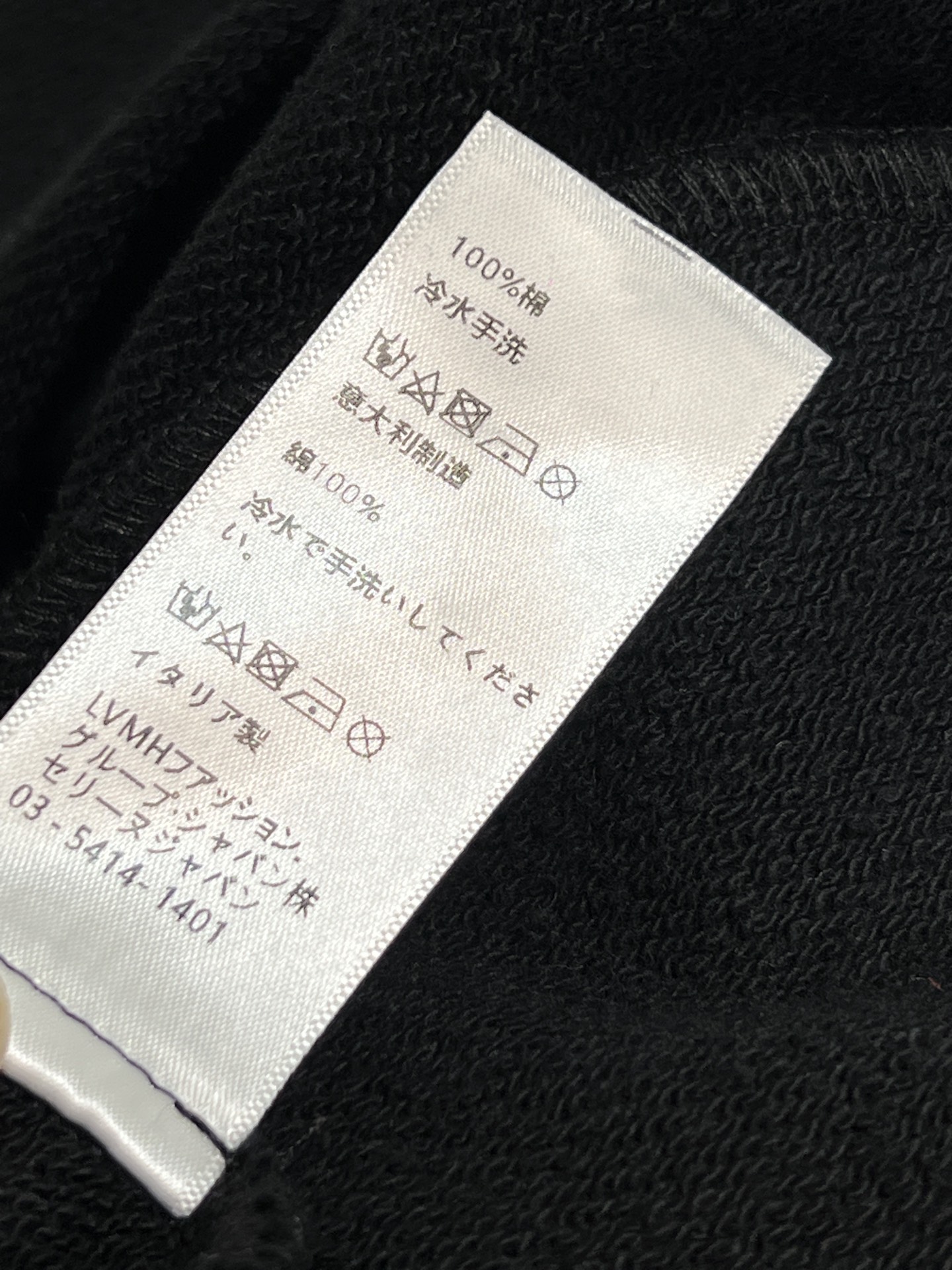 CE家 26春夏新款 条纹运动套装 连帽拉链外套+松紧腰短裤 简约又有细节感！撞色条纹装饰+品牌刺绣标志