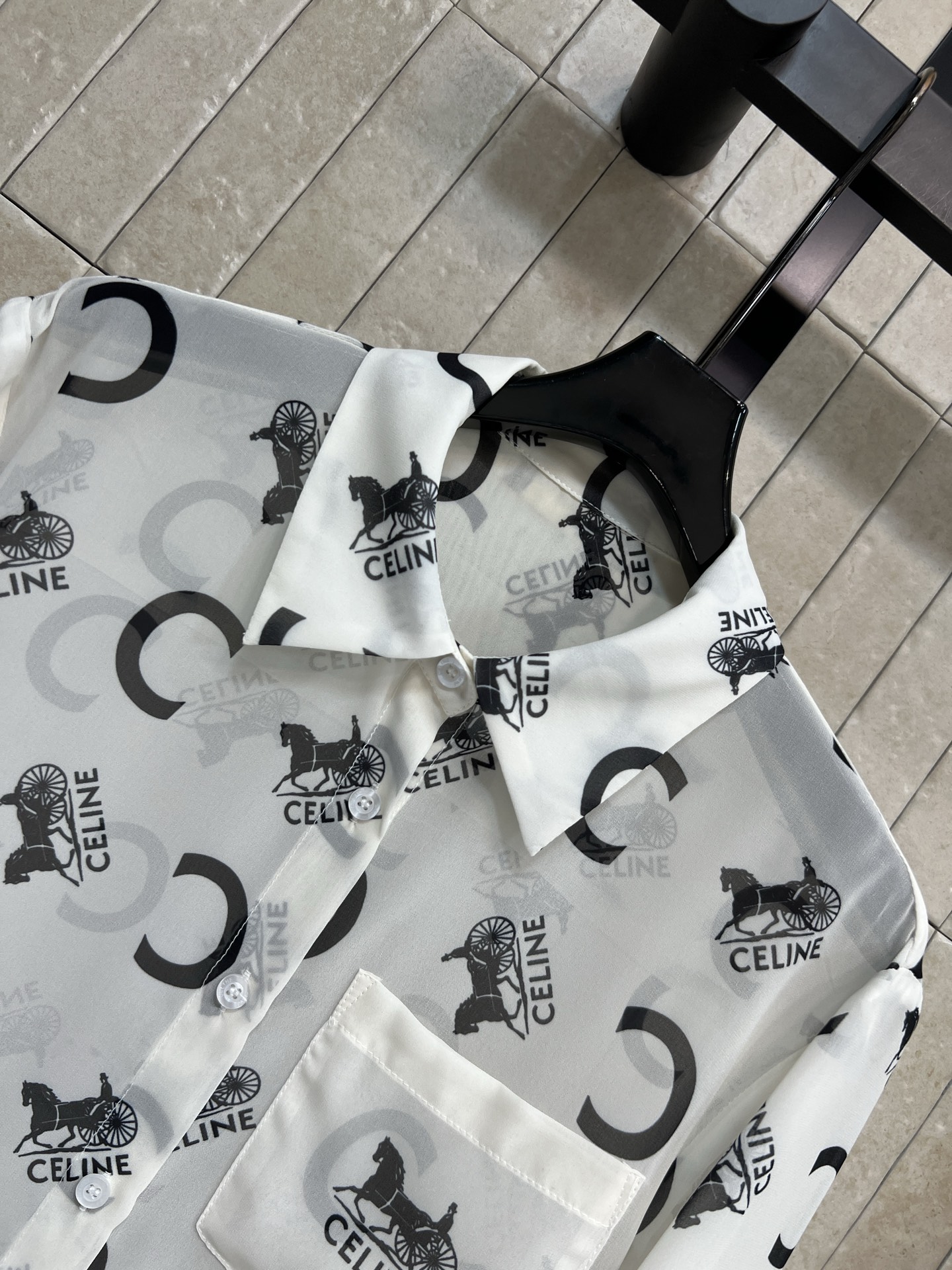 CE家 26春夏新款 印花衬衫套装 翻领长袖衬衫+高腰大摆半裙 垂顺面料 防晒透气又轻盈 宽松衬衫慵懒藏