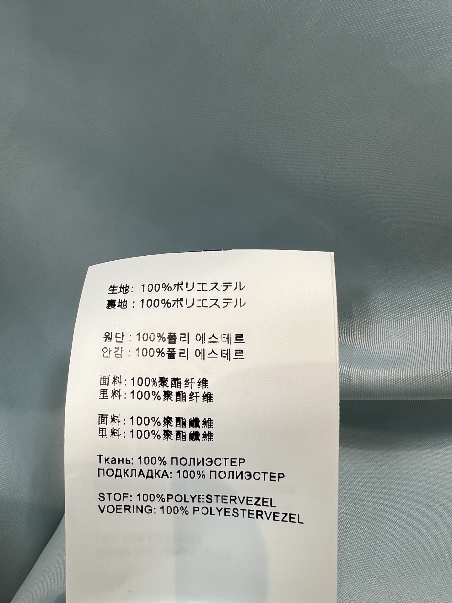 PD家 26春夏新款 连帽休闲套装 连帽上衣+高腰短裤 上衣半拉链修饰脖颈脸型 帽子自由调节松紧 防风百