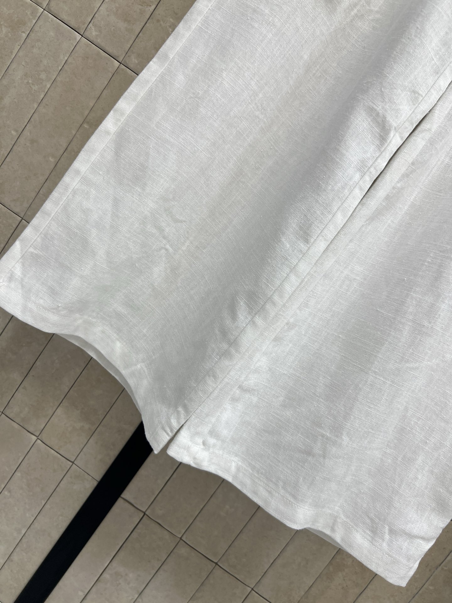 26春夏新款 工装阔腿裤 含亚麻面料 透气凉感不闷汗 高腰抽绳腰头 松紧适配不勒腰 立体多口袋工装设计 