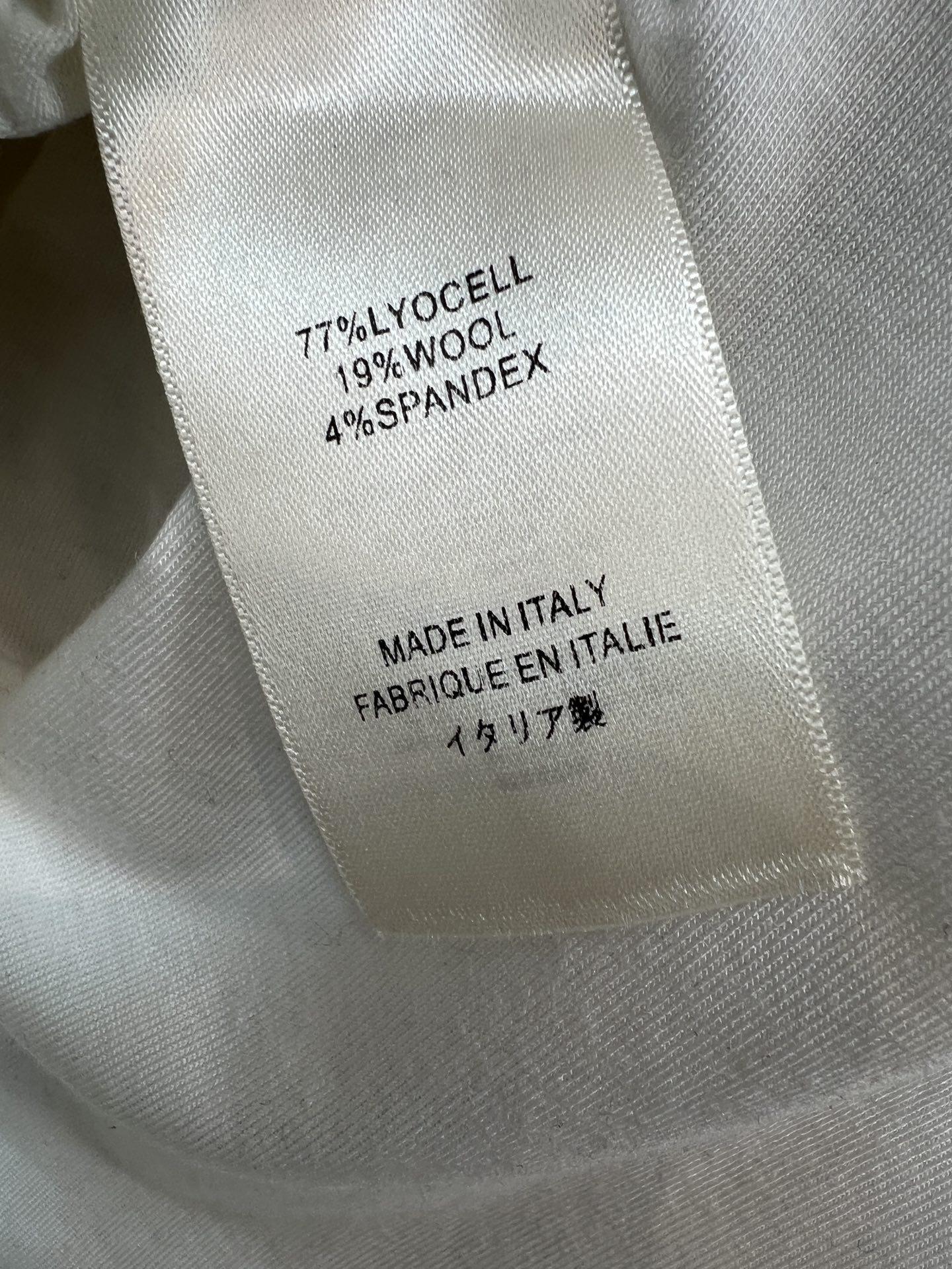 26春夏新款 宽松圆领T恤 采用1面料柔软亲肤 透气性超棒 宽松版型+五分袖 春夏穿超舒服 简约百搭 单