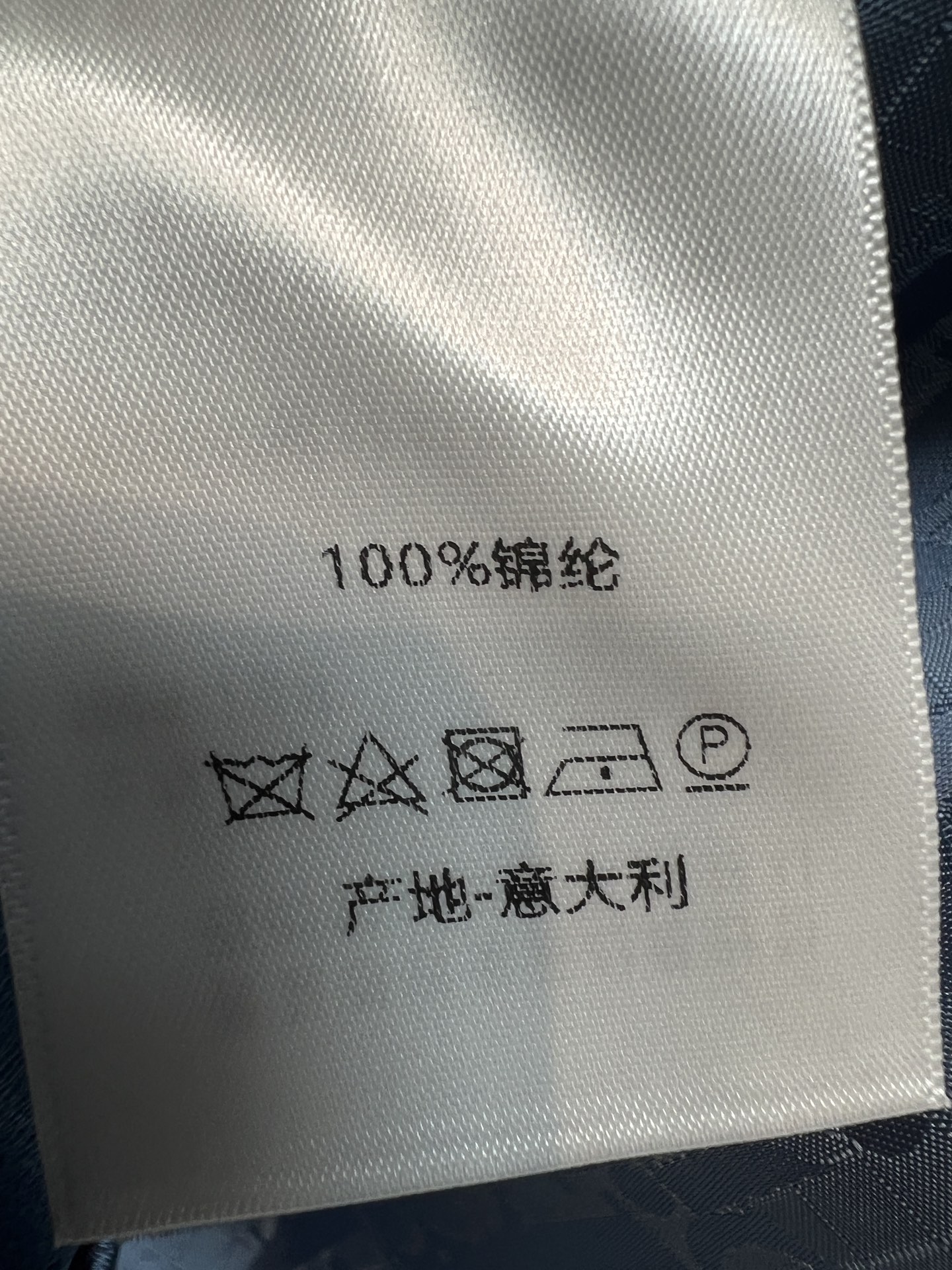 D家 26春夏新款 提花连帽套装 连帽外套+高腰短款 高质量纯棉面料 外套拉链+下摆抽绳 侧边品牌织带 