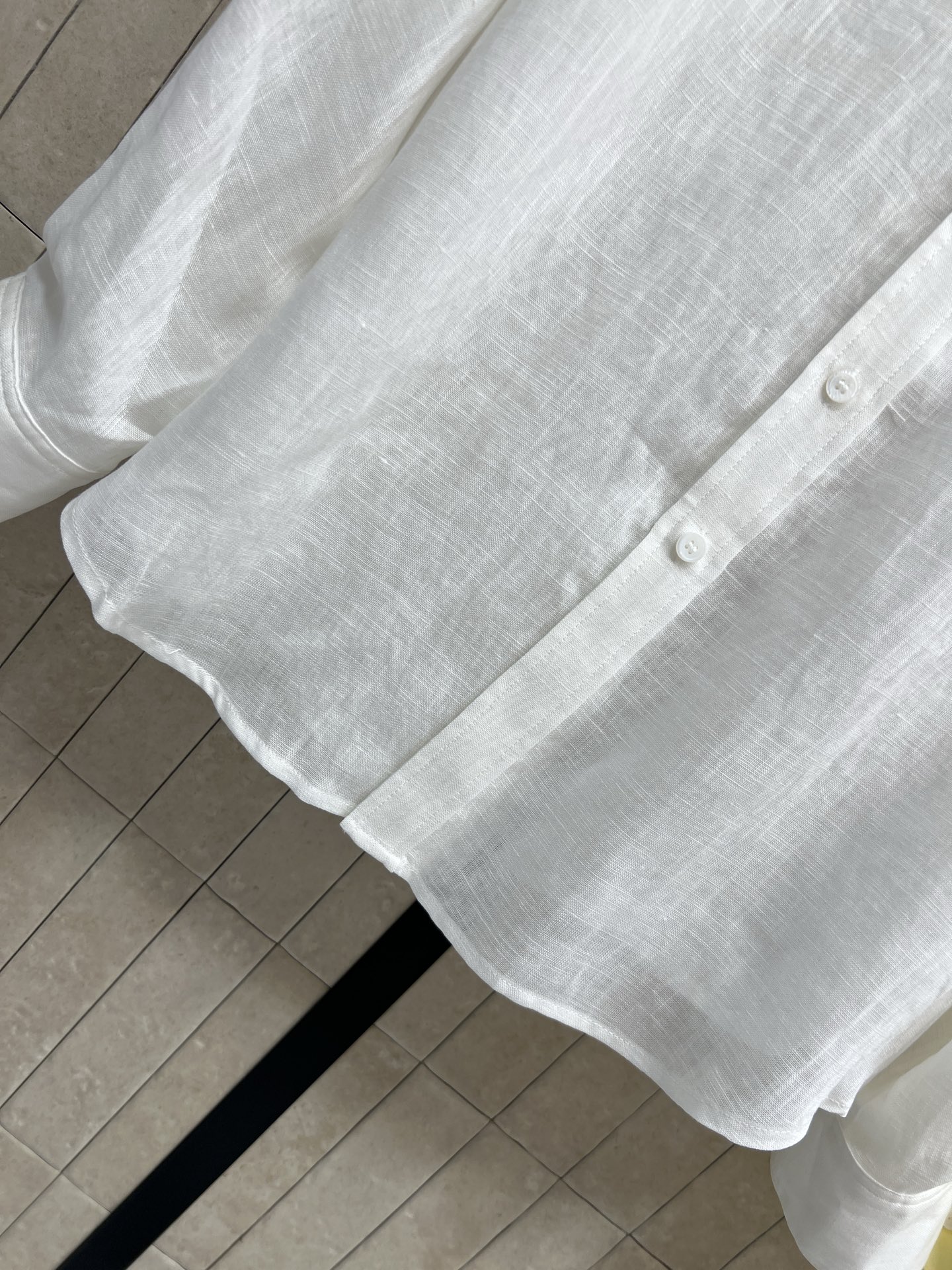 LW家 26春夏新款 翻领长袖衬衫 宽松版型+经典翻领 简约百搭 轻松打造松弛感穿搭 亚麻自带自然肌理 