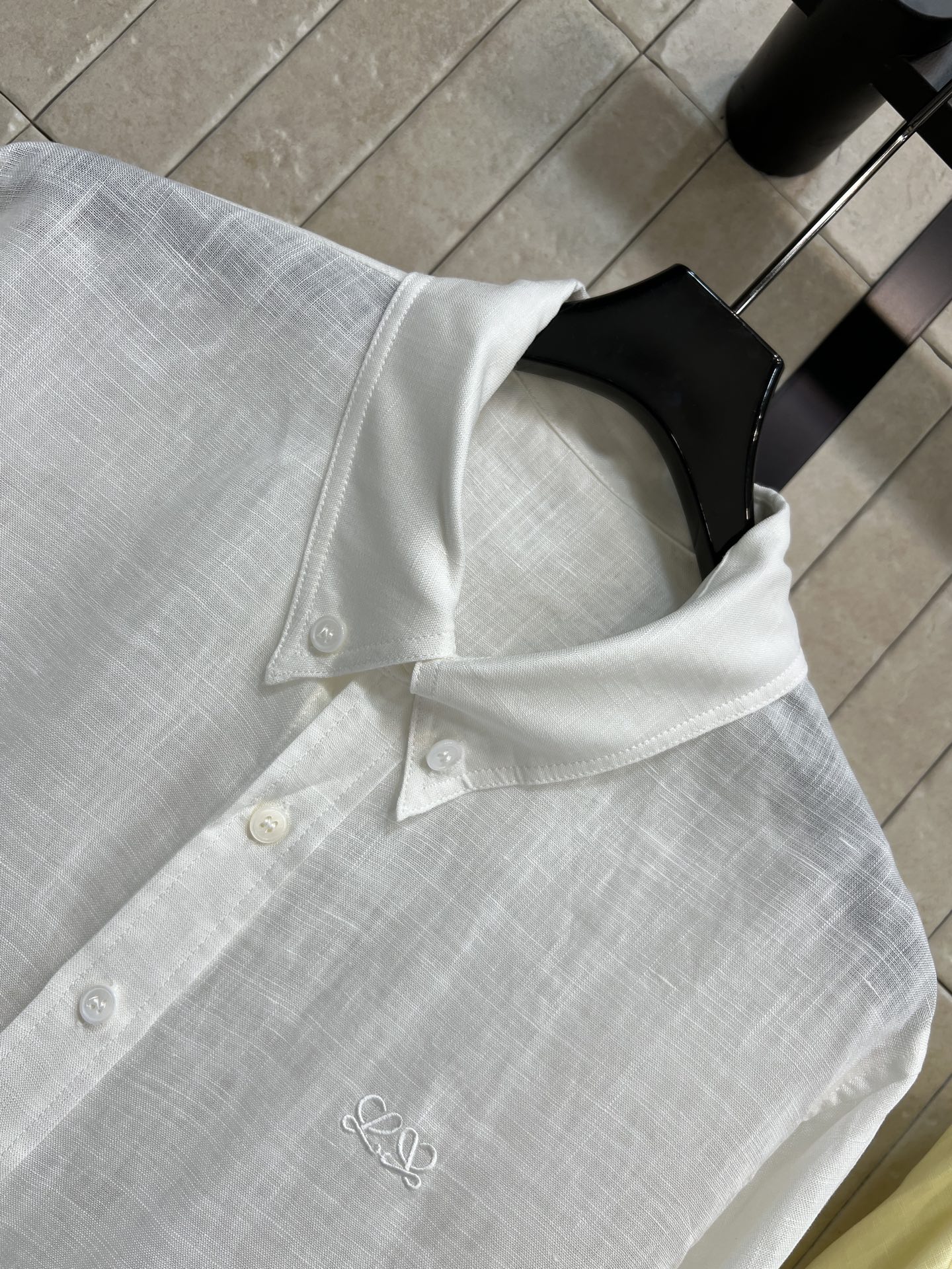 LW家 26春夏新款 翻领长袖衬衫 宽松版型+经典翻领 简约百搭 轻松打造松弛感穿搭 亚麻自带自然肌理 