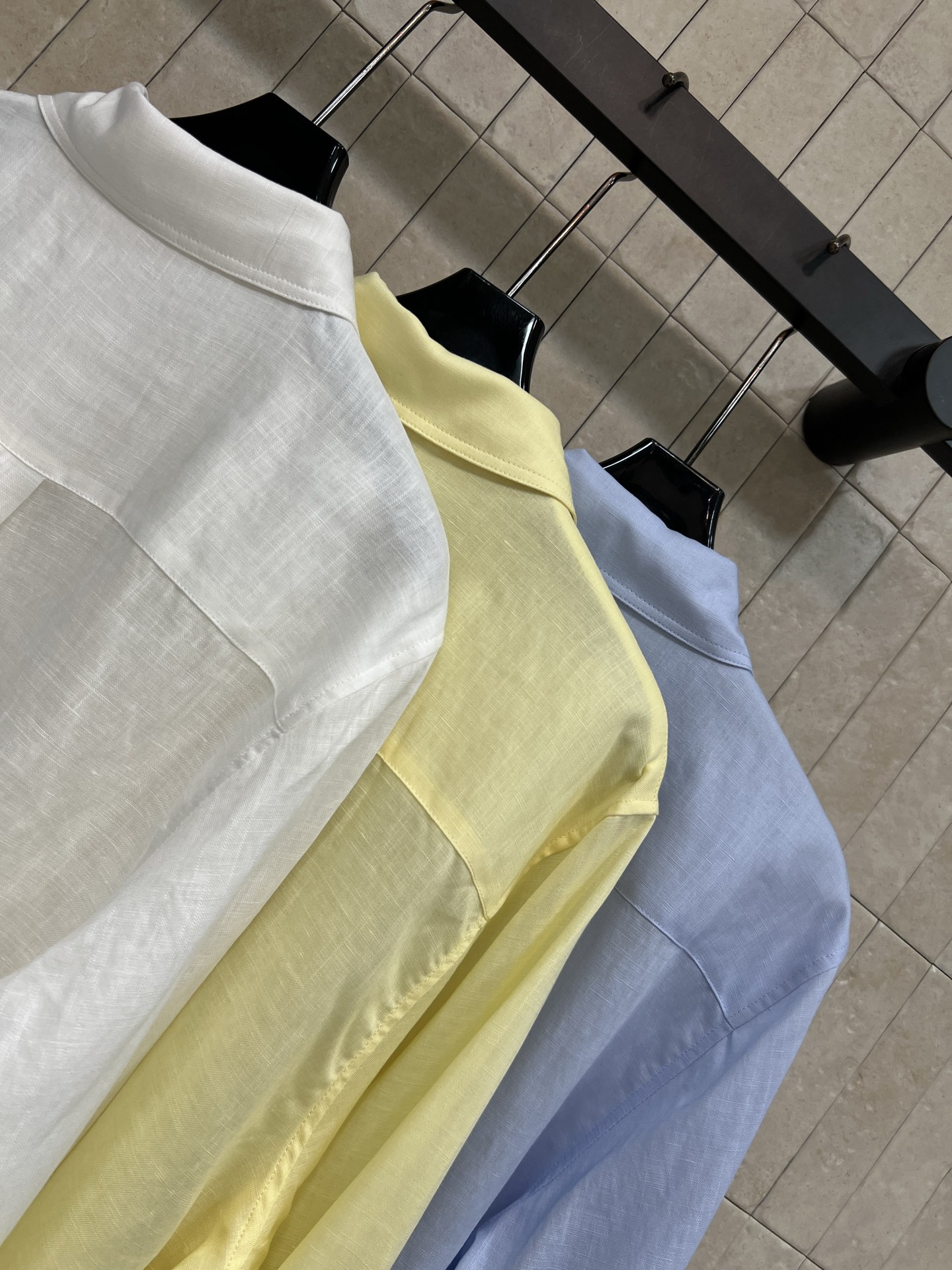 LW家 26春夏新款 翻领长袖衬衫 宽松版型+经典翻领 简约百搭 轻松打造松弛感穿搭 亚麻自带自然肌理 