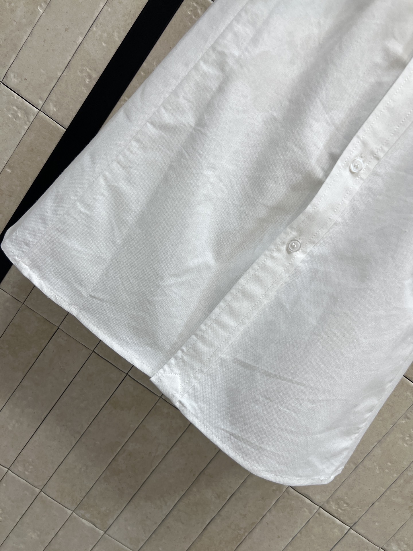 POL家 26春夏新款 无袖衬衫连衣裙 纯棉材质 透气又挺括 无袖翻领+Polo领设计 学院风满满 腰间