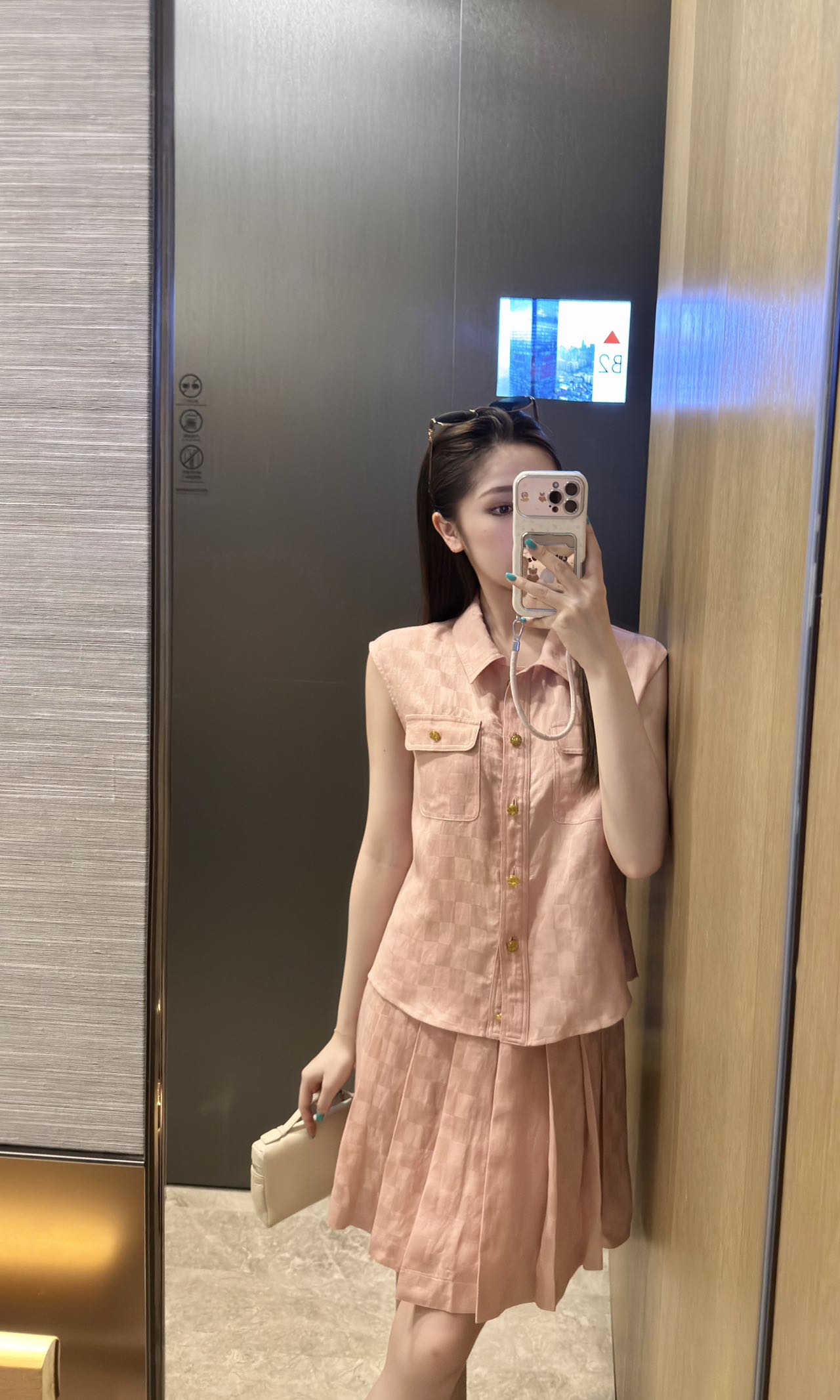 NO:806793,Upper body picture,,19860909上身图,,,Women's clothing
