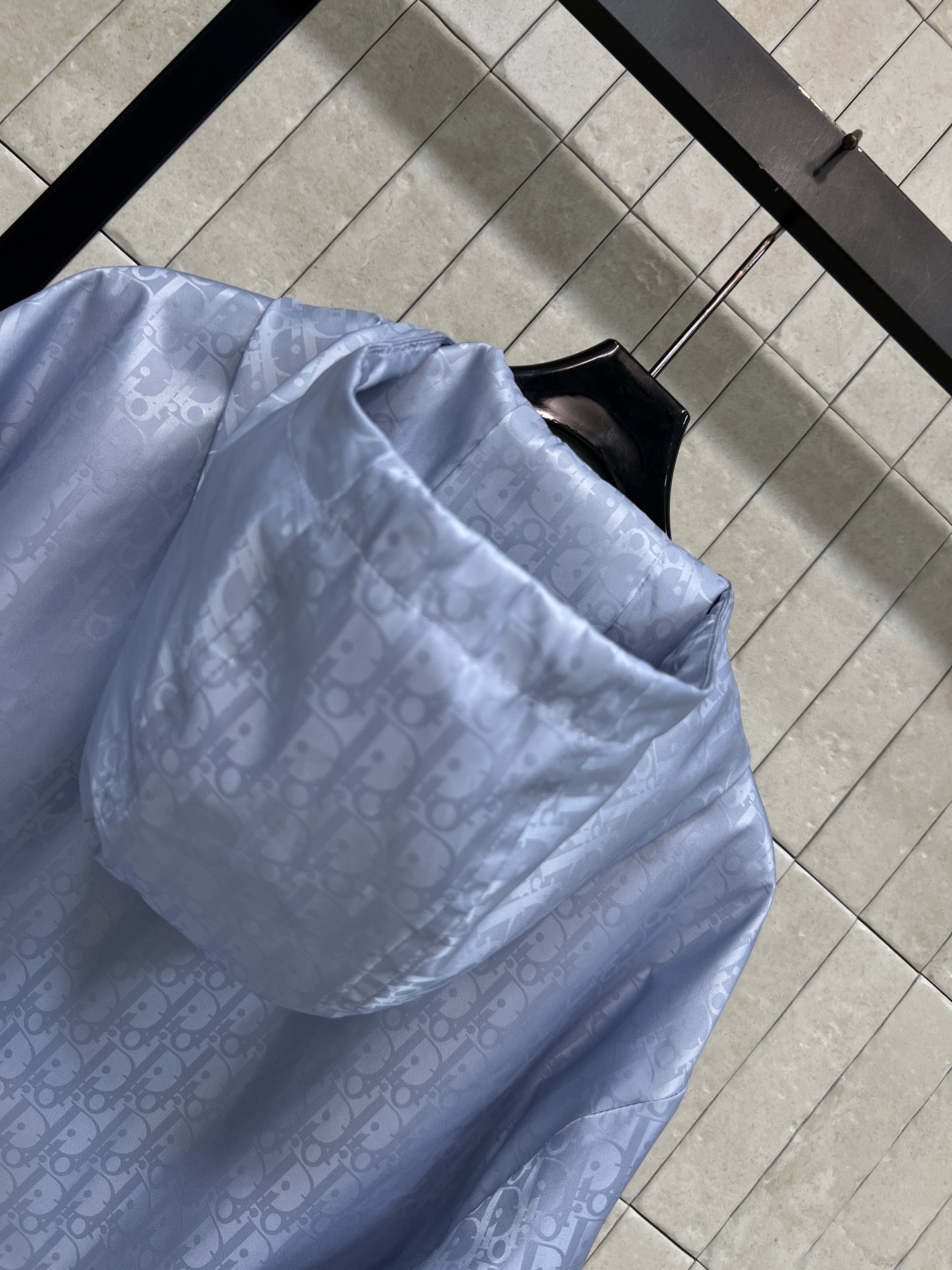 D家 26春夏新款 印花连帽外套 短款宽松版型+连帽设计 实用又时髦 颜色清新百搭 面料轻薄透气 自带品