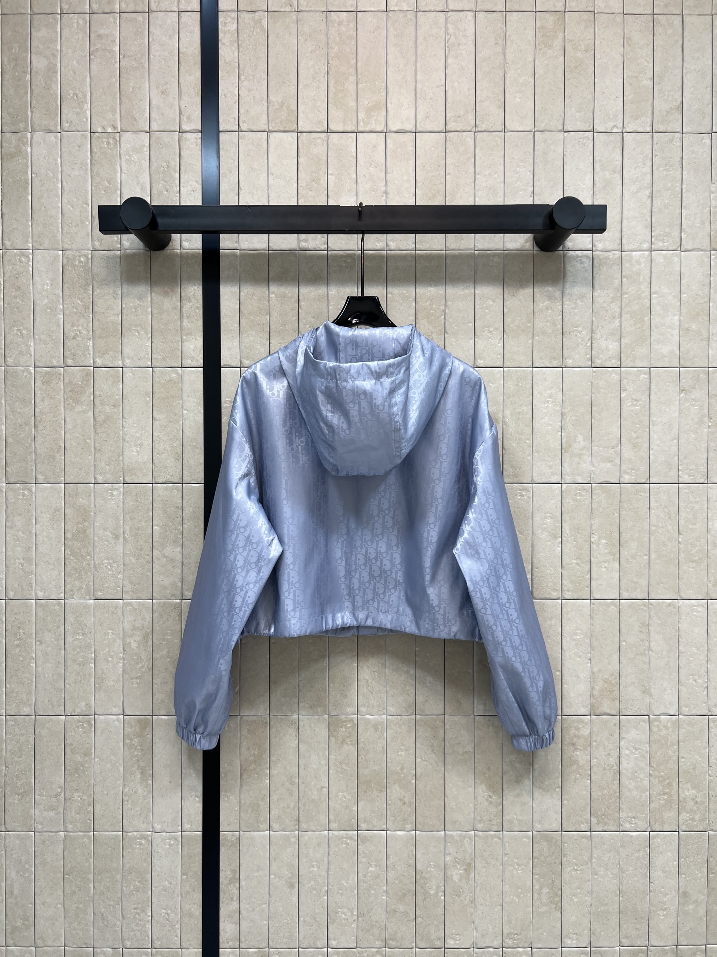 D家 26春夏新款 印花连帽外套 短款宽松版型+连帽设计 实用又时髦 颜色清新百搭 面料轻薄透气 自带品