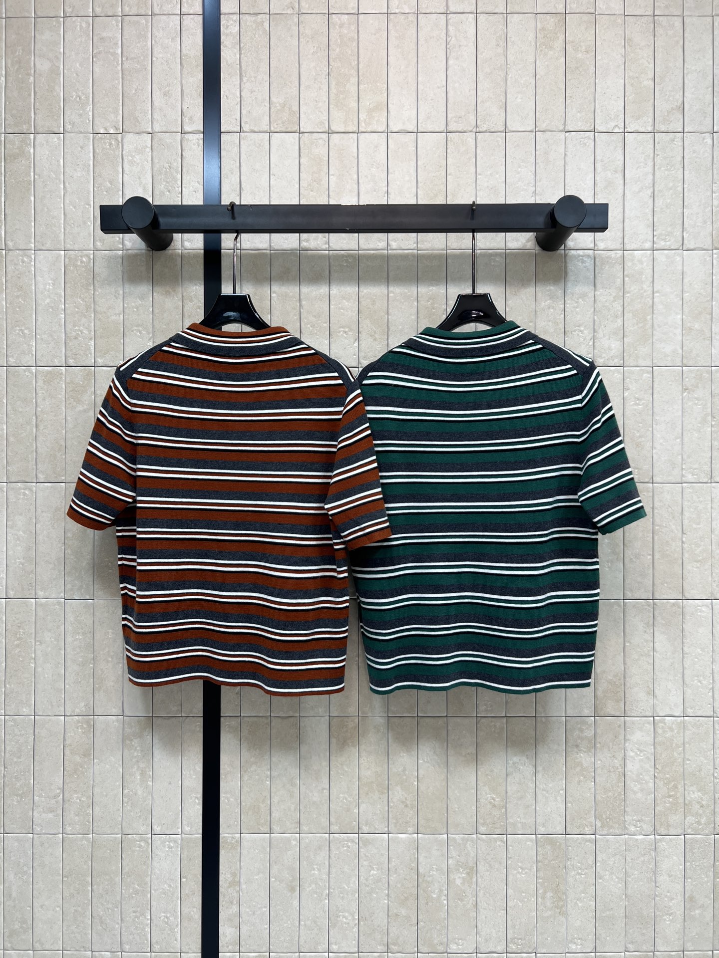 PD家 26春夏新款 条纹翻领短袖T恤 Polo翻领+刺绣logo 细节感拉满 短款剪裁 优化身材比例 