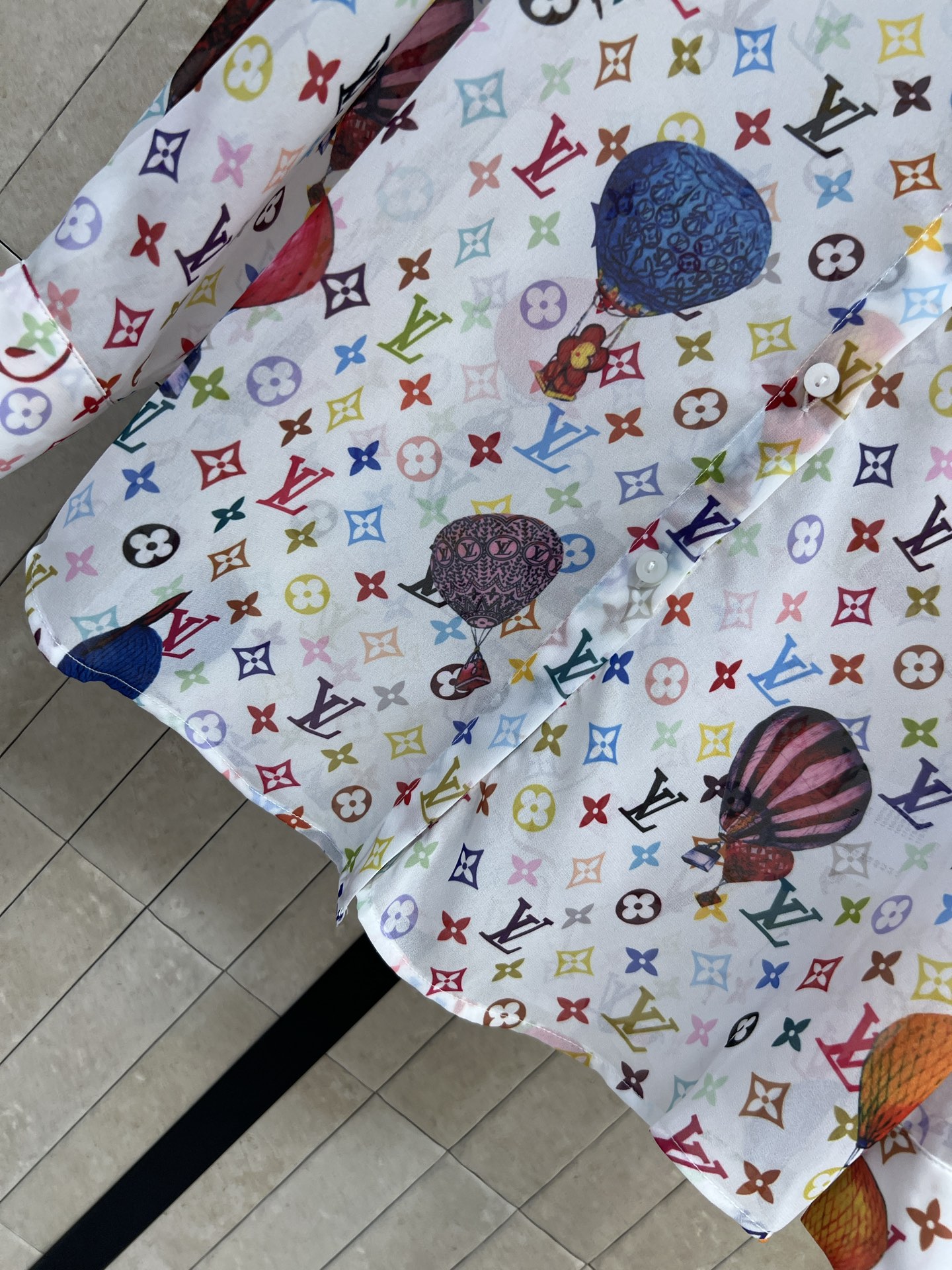 L家 26春夏新款 老花衬衫套装 翻领长袖衬衫+高腰半身裙 衬衫宽松不挑身材 半裙A字版型完美遮住胯宽腿