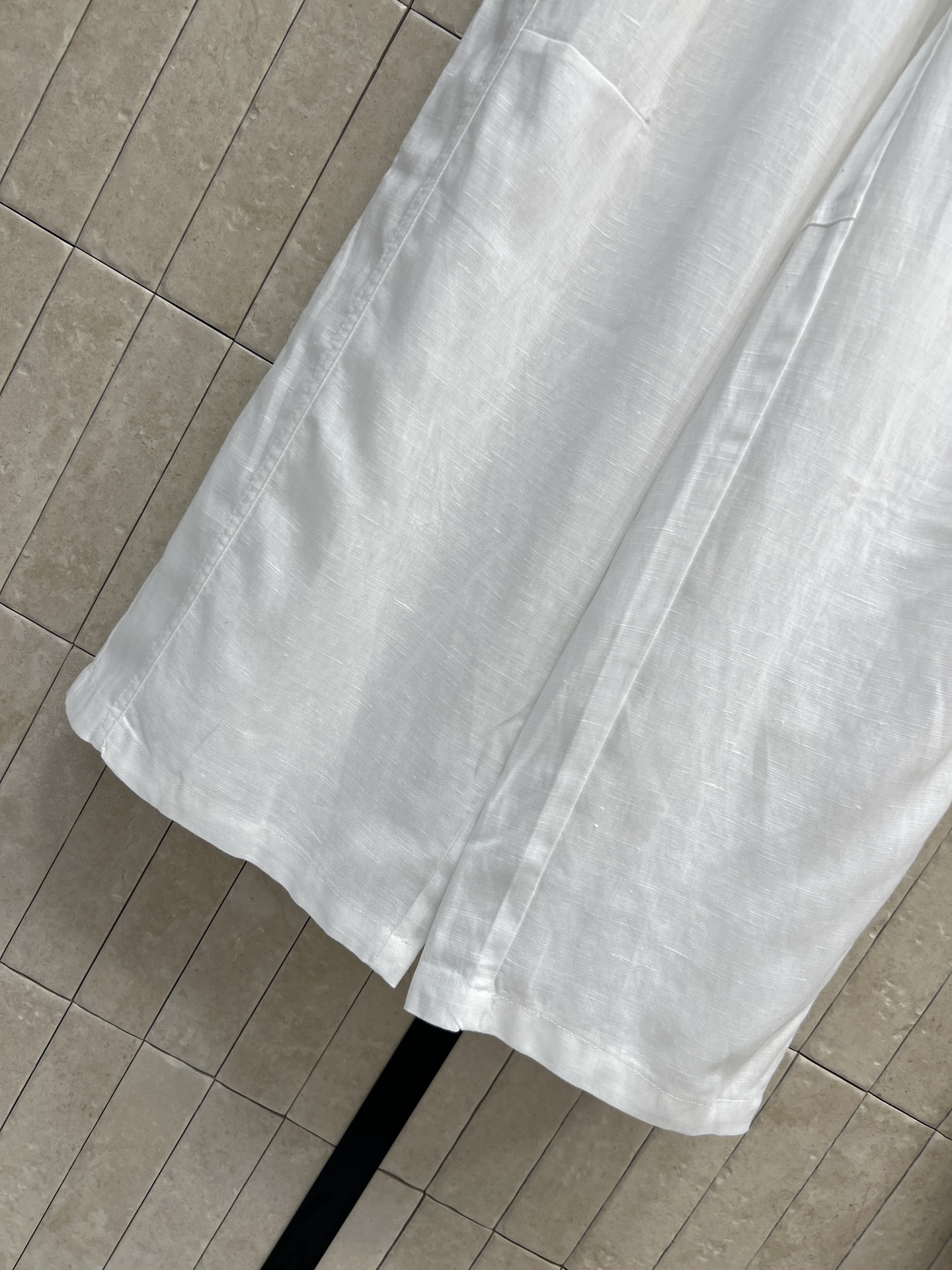 CE家 26春夏新款 抽绳休闲长裤 松紧腰+抽绳设计 宽松阔腿版型垂坠感拉满 利落线条修饰腿型 轻松穿出