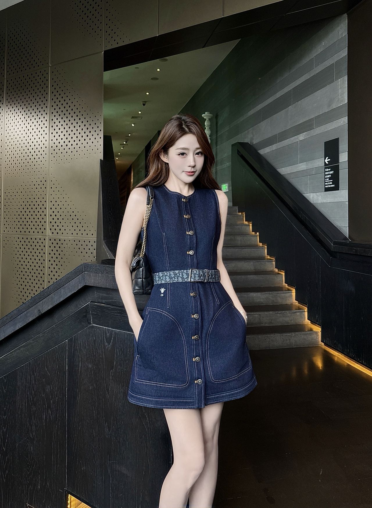NO:823201,Upper body picture,,19860909上身图,,,Women's clothing