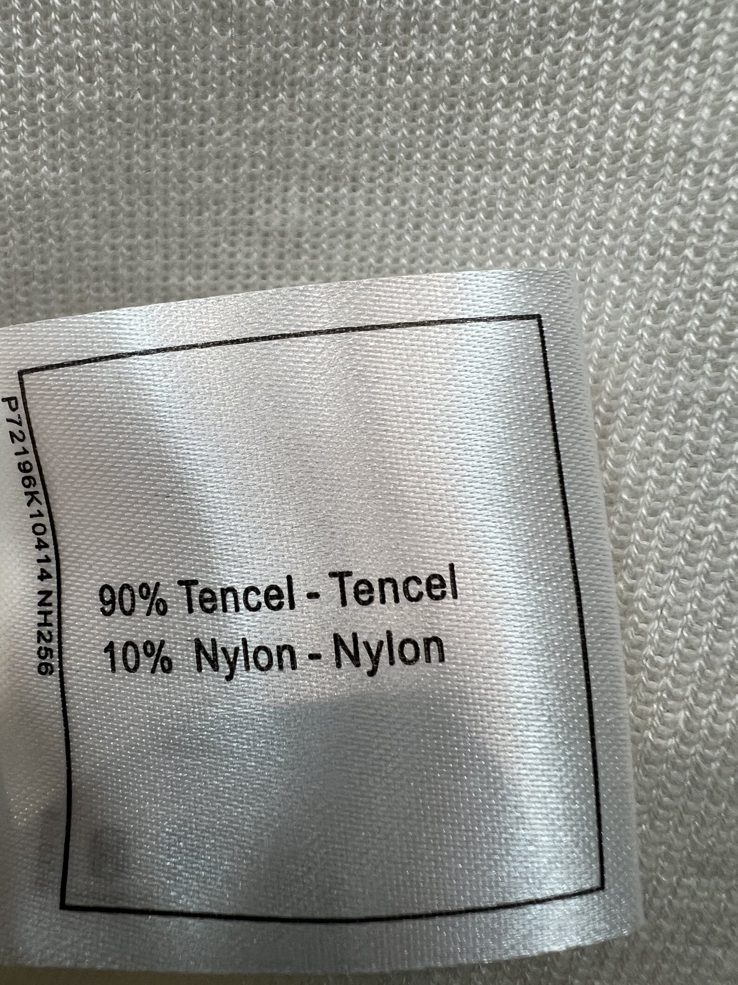 C家 26夏季新款 珍珠领背心​​ 柔软亲肤 透气不闷汗 自带垂坠感 领口珍珠拼接设计 致又有光泽感 修