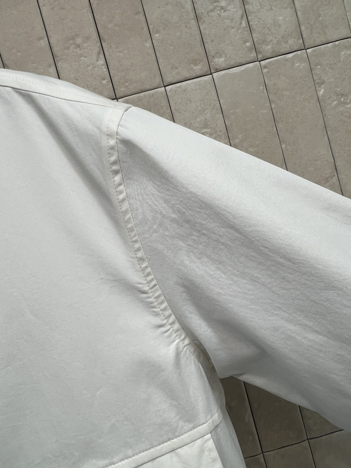 Slp🌹家 26夏季新款 双面夹克外套 棉质面料柔软舒适 藏青+米白两面 轻松切换风格 短款落肩剪裁超显