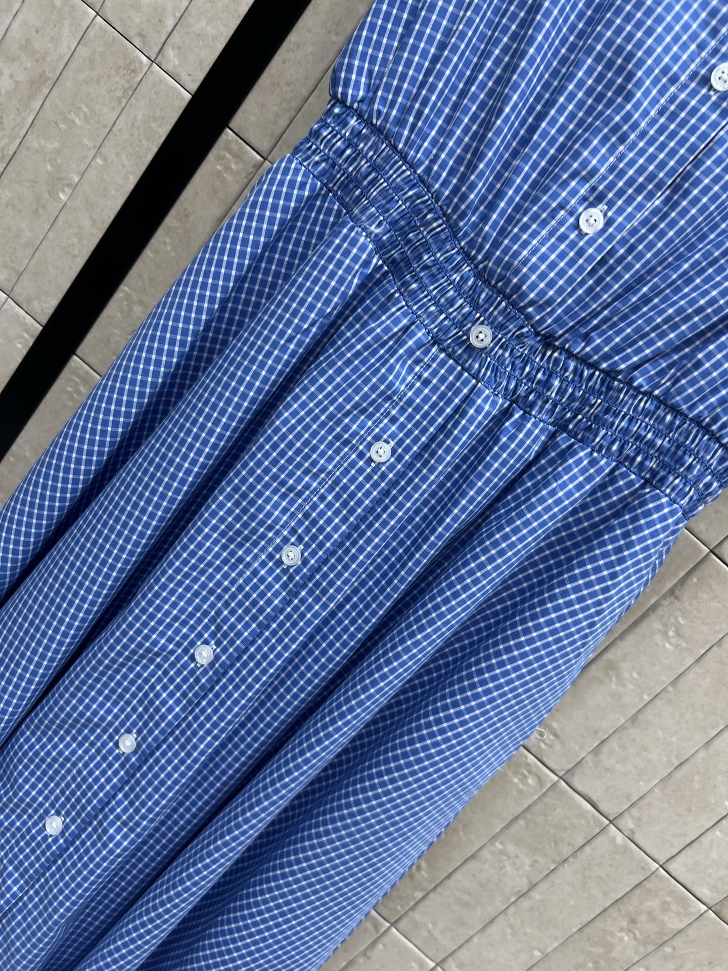 MIU家 26夏季新款 格纹收腰连衣裙​ ​棉质面料轻盈透气 清新格纹+无袖设计 夏天穿超舒服 腰部松紧