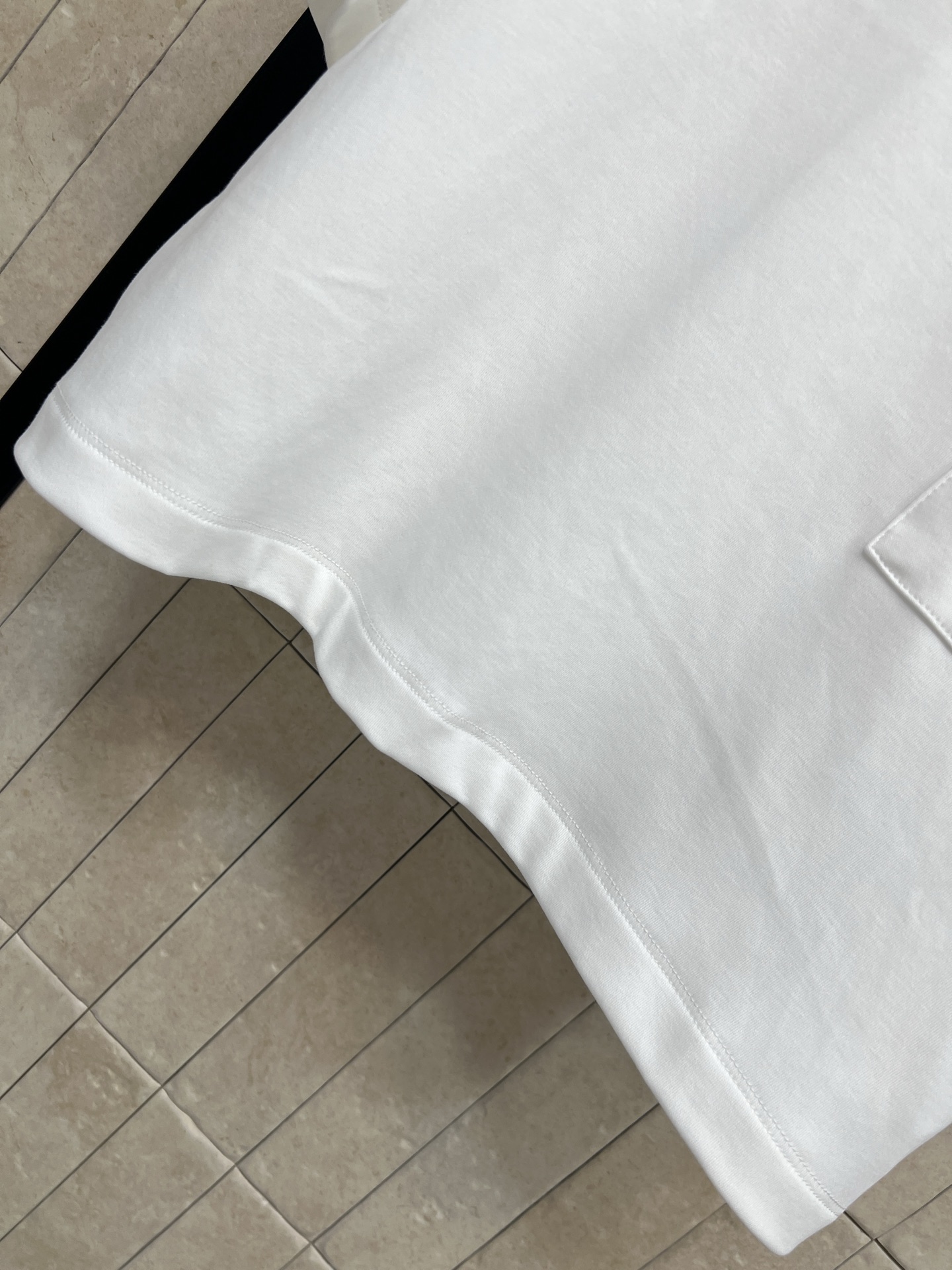 루이비통 여성 반팔 131859 Louis Vuitton T Shirt 썸네일 이미지