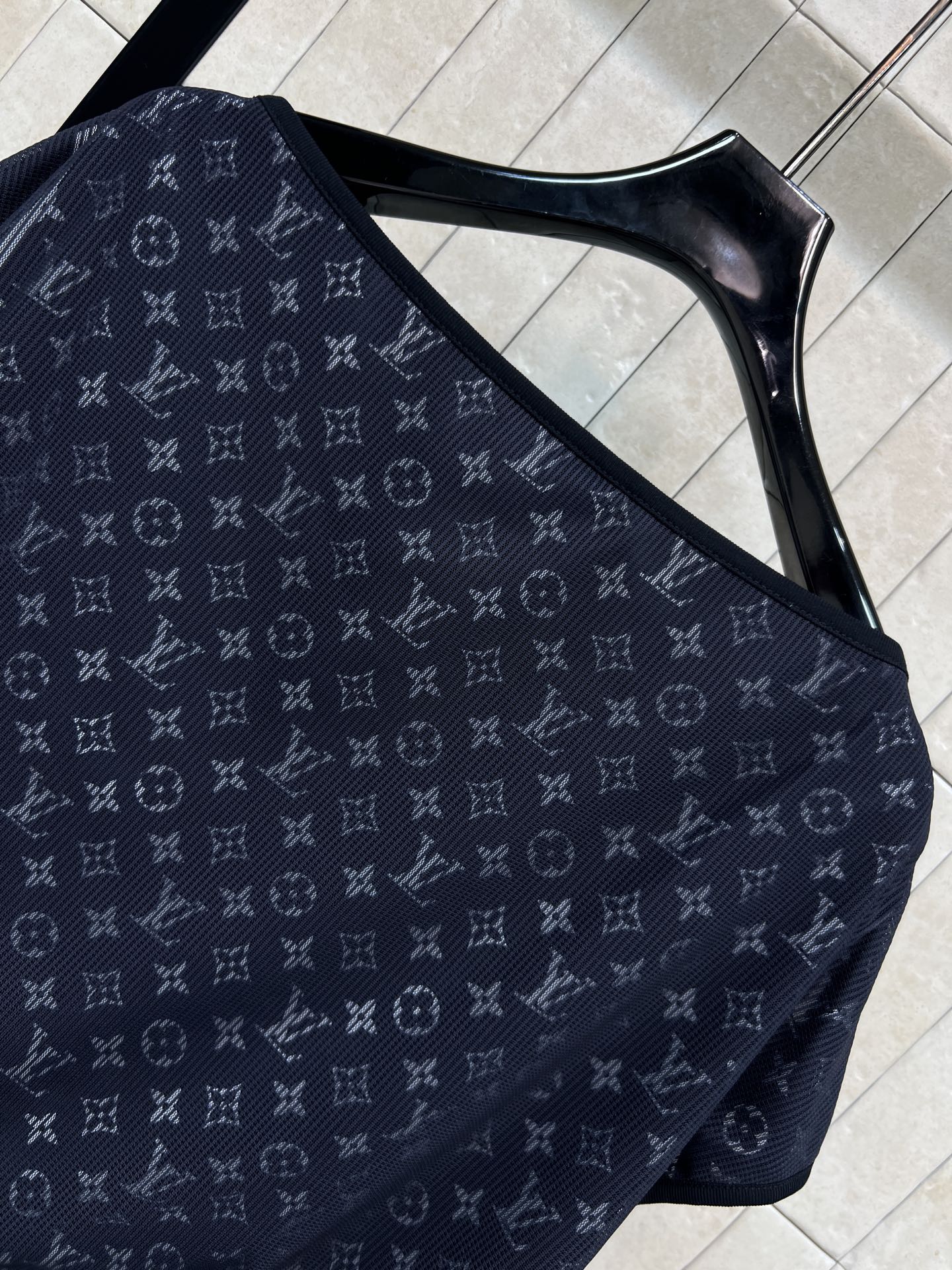 루이비통 여성 반팔 131861 Louis Vuitton T Shirt 썸네일 이미지