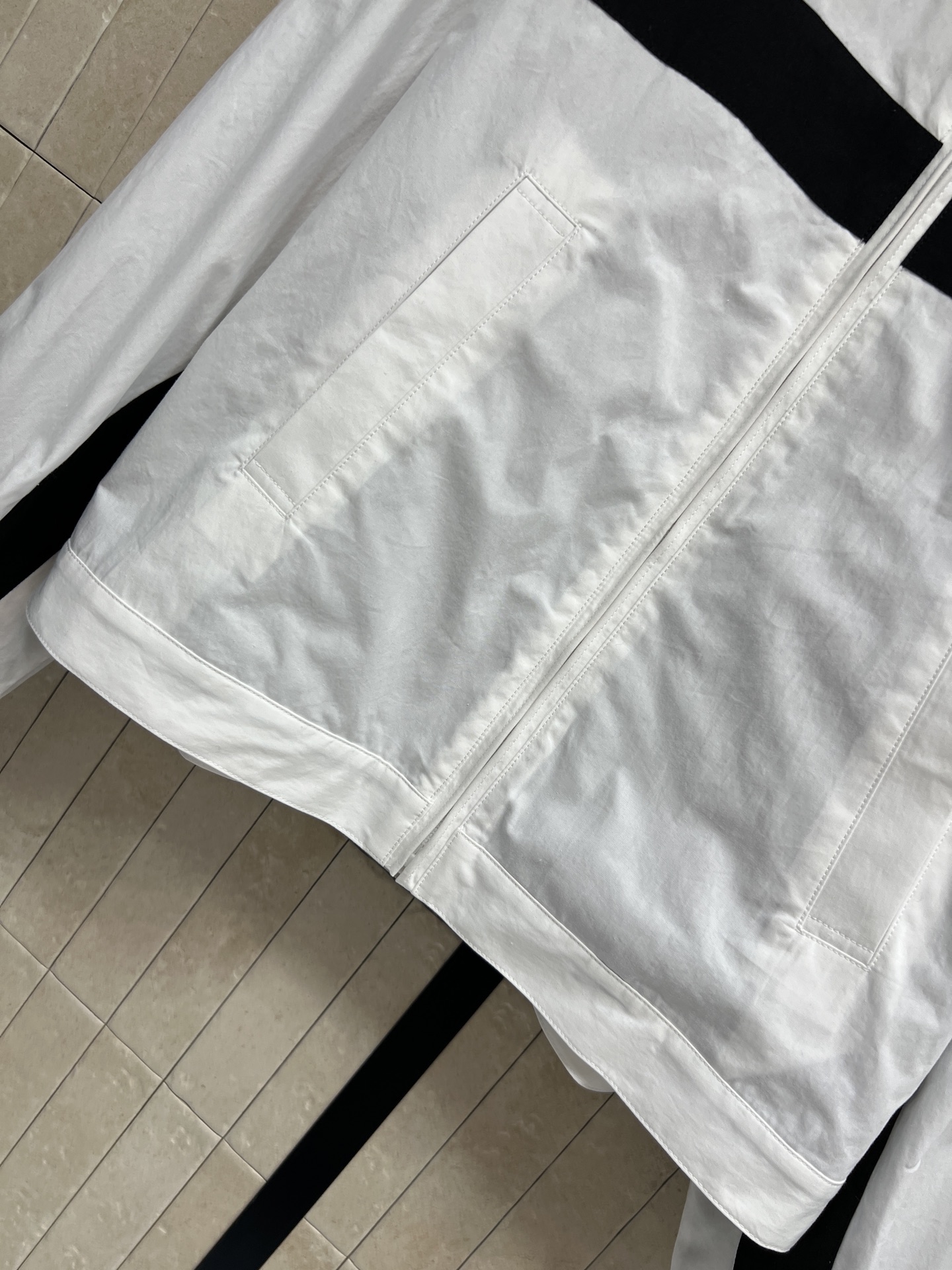 SLP家 26早秋新款 撞色夹克套装 立领夹克外套+高腰撞色短裤 耐磨工装面料挺括有型 撞色条纹设计简约大气 衣身精致字