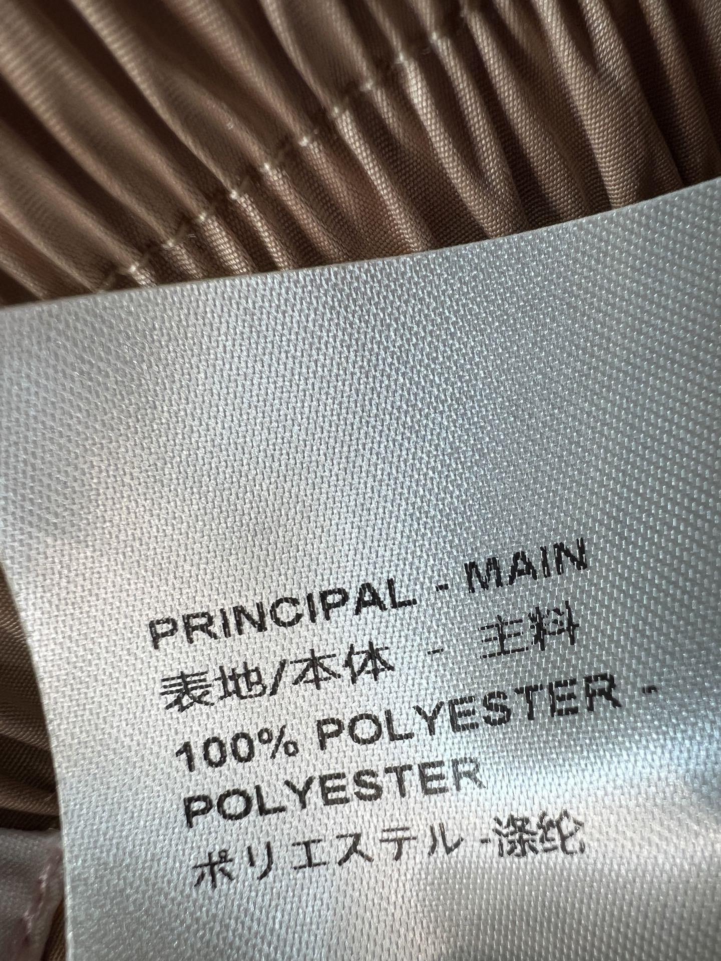 L家 26早秋新款 高腰织带短裤 垂顺面料清爽透气 前松紧腰头不挑腰围 侧边隐形口袋设计 撞色织带增添设计感 裤身log