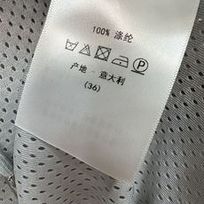 D家 26早秋新款 老花连帽外套 满印暗纹设计 低调自带精致质感 宽松连帽版型搭配可调节 正面金属拉链开合 袖口松紧收口 D家 26早秋新款 老花连帽外套 满印暗纹设计 低调自带精致质感 宽松连帽版型搭配可调节 正面金属拉链开合 袖口松紧收口