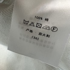 D家 26早秋新款 印花连帽牛仔外套 采用牛仔棉面料 挺括舒适 清新浅底青花瓷飞鸟印花 自带雅致氛围感 抽绳连帽设计 胸 D家 26早秋新款 印花连帽牛仔外套 采用牛仔棉面料 挺括舒适 清新浅底青花瓷飞鸟印花 自带雅致氛围感 抽绳连帽设计 胸