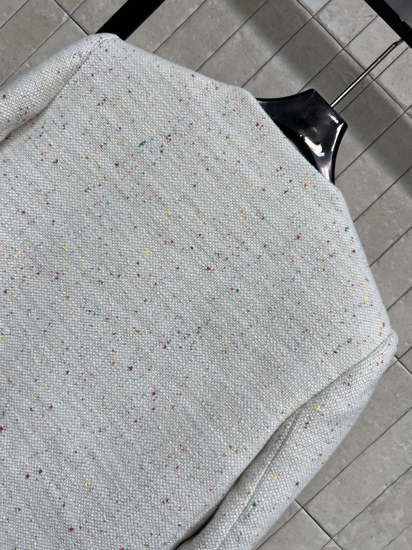 D家 26早秋新款 彩点小香风短外套 混织缤纷彩点粗花呢面料肌理感满满 简约圆领 领口别致蝴蝶结配饰精致感 包扣整齐排布