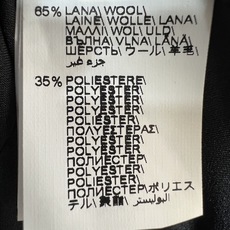 BC家 26秋冬新款 人字纹羊毛大衣 经典人字纹肌理 含65羊毛 质感高级 利落大翻领 双排扣设计复古优雅 宽松落肩廓形 BC家 26秋冬新款 人字纹羊毛大衣 经典人字纹肌理 含65羊毛 质感高级 利落大翻领 双排扣设计复古优雅 宽松落肩廓形