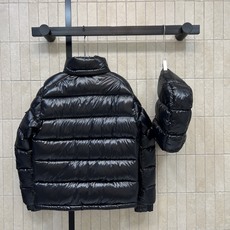 MO家 26秋冬新款 连帽立领玛雅羽绒服 帽子可拆卸 一衣两种穿法随心切换 棉质面料分格填充90白鹅绒 饱满均匀 蓬松不 MO家 26秋冬新款 连帽立领玛雅羽绒服 帽子可拆卸 一衣两种穿法随心切换 棉质面料分格填充90白鹅绒 饱满均匀 蓬松不