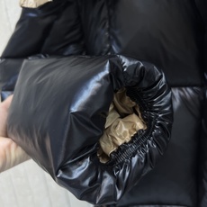 MO家 26秋冬新款 连帽立领面包羽绒服 立领搭配可拆卸帽子 一衣两穿灵活切换 防风保暖 尼龙面料 90羽绒填充饱满蓬松 MO家 26秋冬新款 连帽立领面包羽绒服 立领搭配可拆卸帽子 一衣两穿灵活切换 防风保暖 尼龙面料 90羽绒填充饱满蓬松