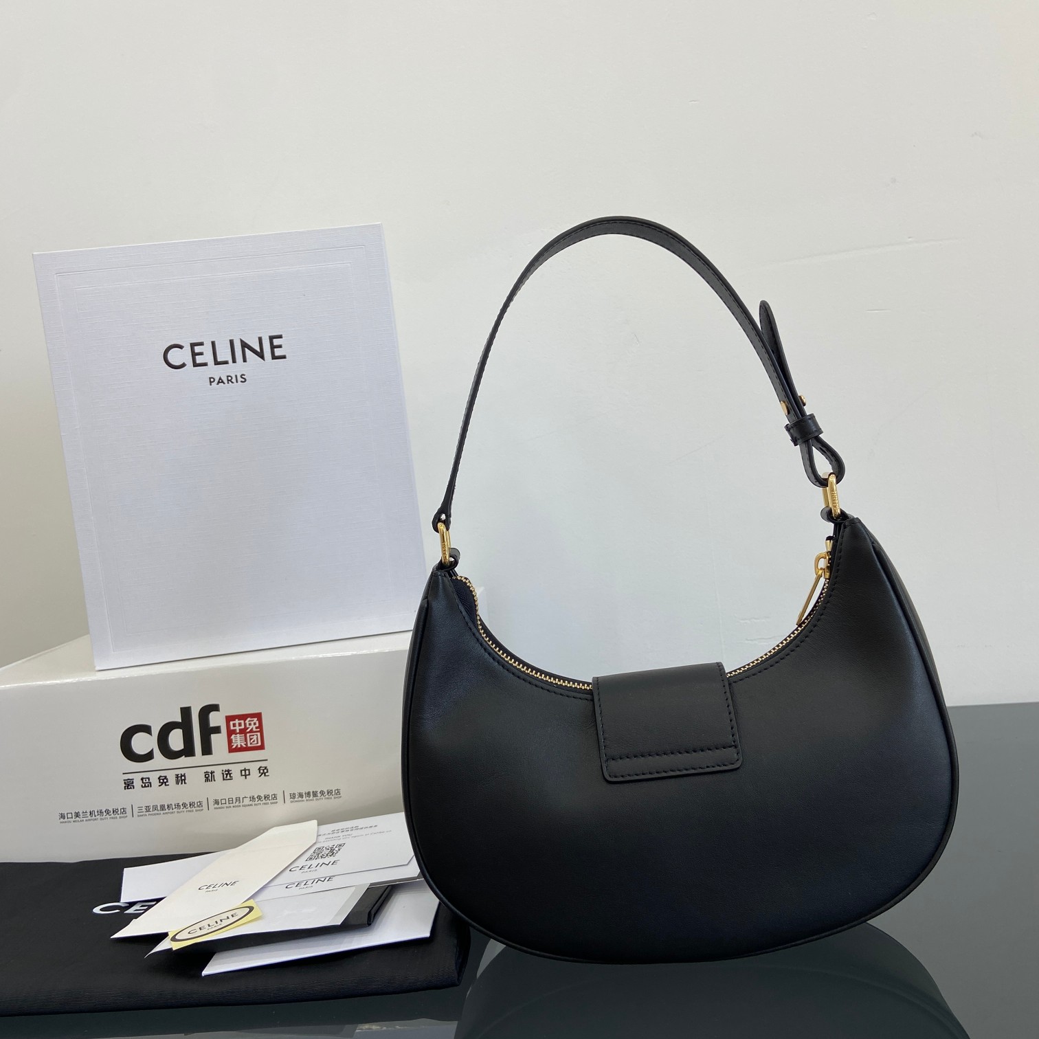 Fendi's new and upgraded model debuts at a premium level. (upgraded version)