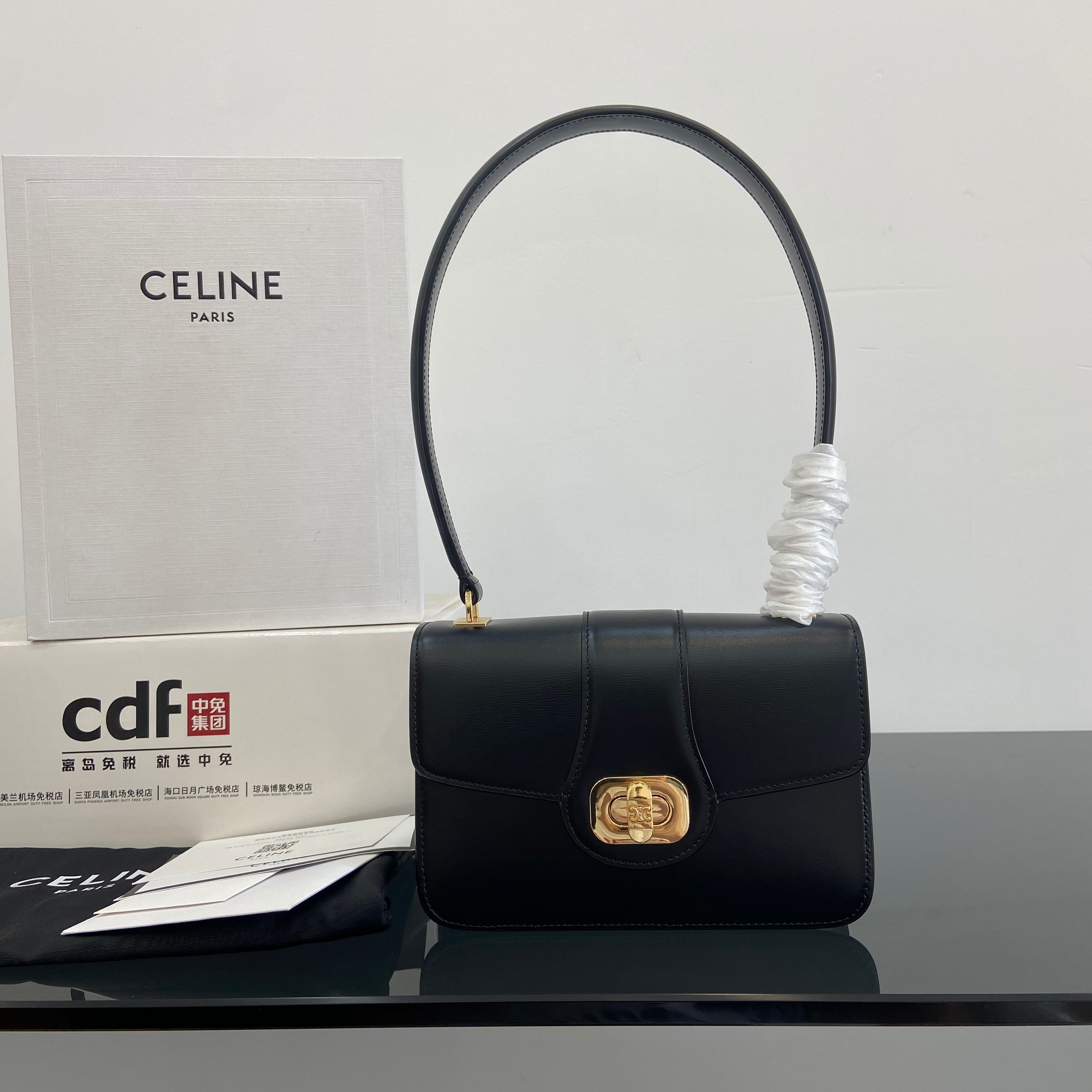 Fendi new product upgrade, first release of high-end goods, upgraded version, genuine grade, original leather