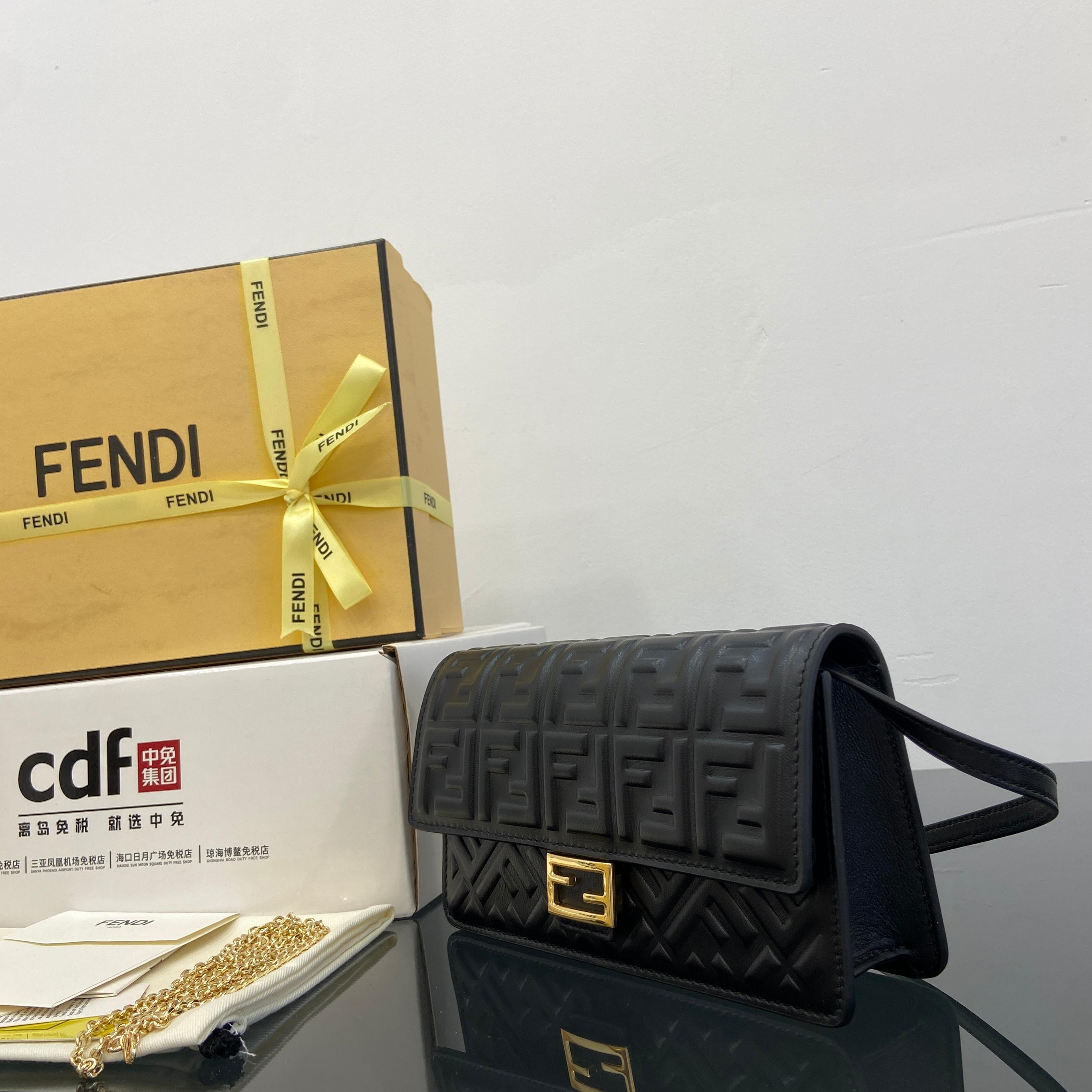 Fendi's new and upgraded model is the first high-end product [with full counter packaging]