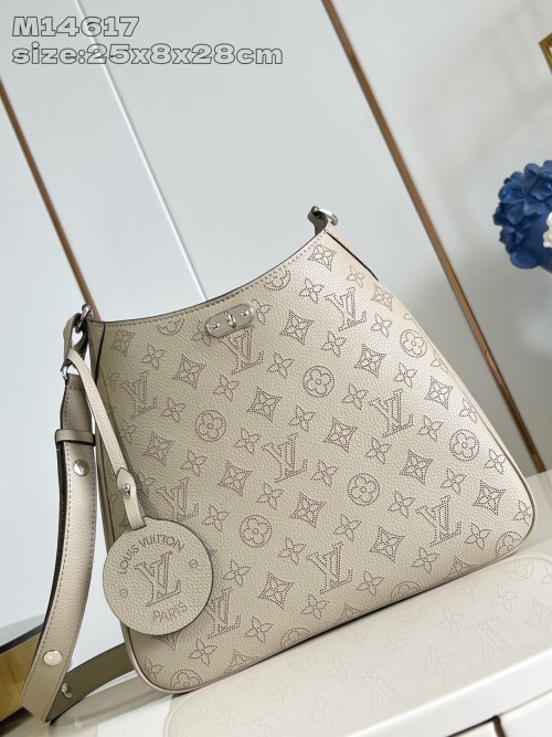 Louis Vuitton All Around Medium Handbag Monogram Leather, 25 x 8 x 28 cm 14 Louis Vuitton All Around Medium Handbag Monogram Leather, 25 x 8 x 28 cm
