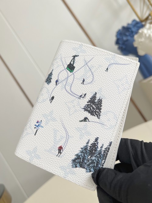 Stylish Coated Canvas Passport Holder with Winter Skiing Design and Card Slots 1 Stylish Coated Canvas Passport Holder with Winter Skiing Design and Card Slots