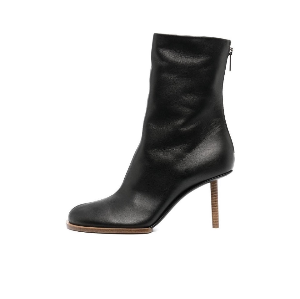 JACQUEMUS women's shoes