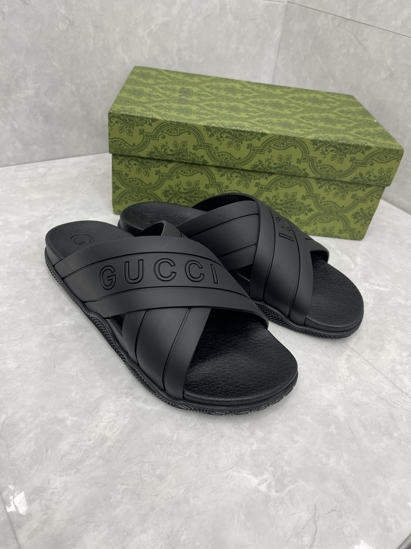 Gucci Luxury
 Shoes Sandals Slippers Green Red Unisex Rubber Sweatpants