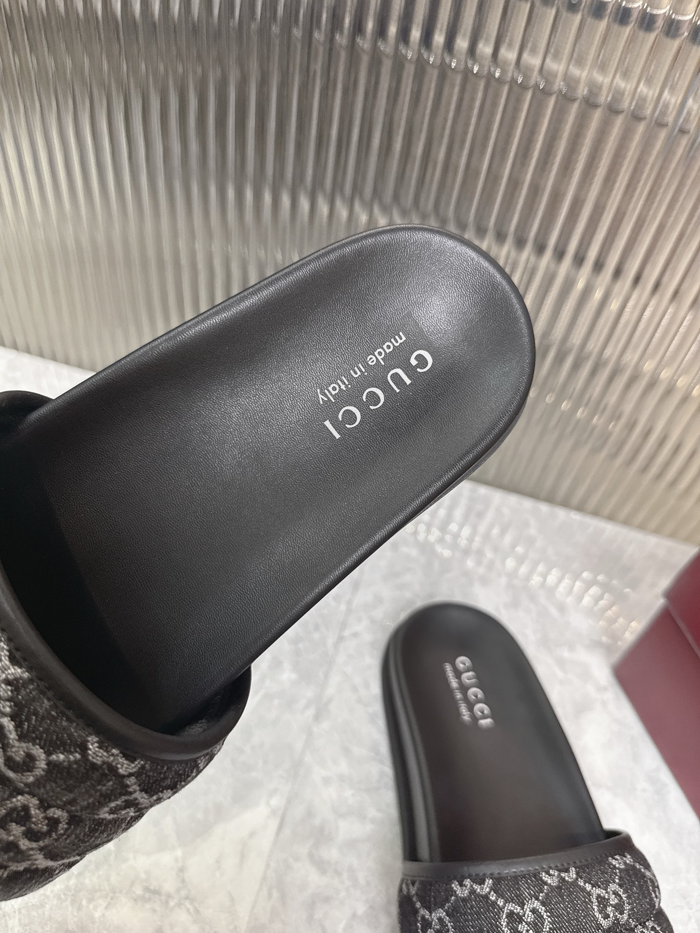 Gucci GG橡胶鞋底