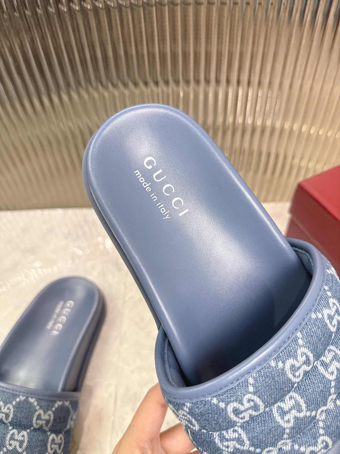 Gucci GG橡胶鞋底