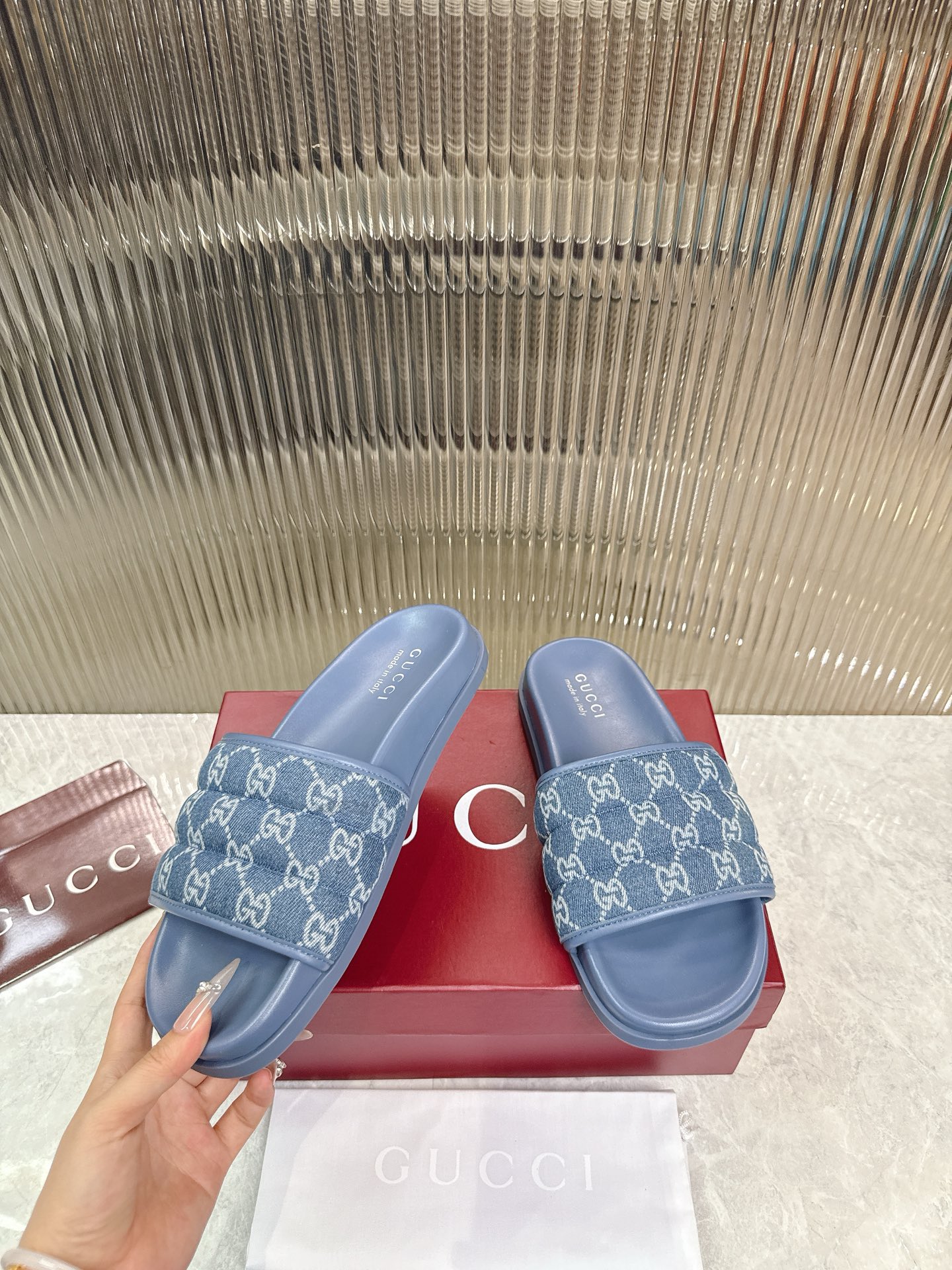 Gucci GG橡胶鞋底
