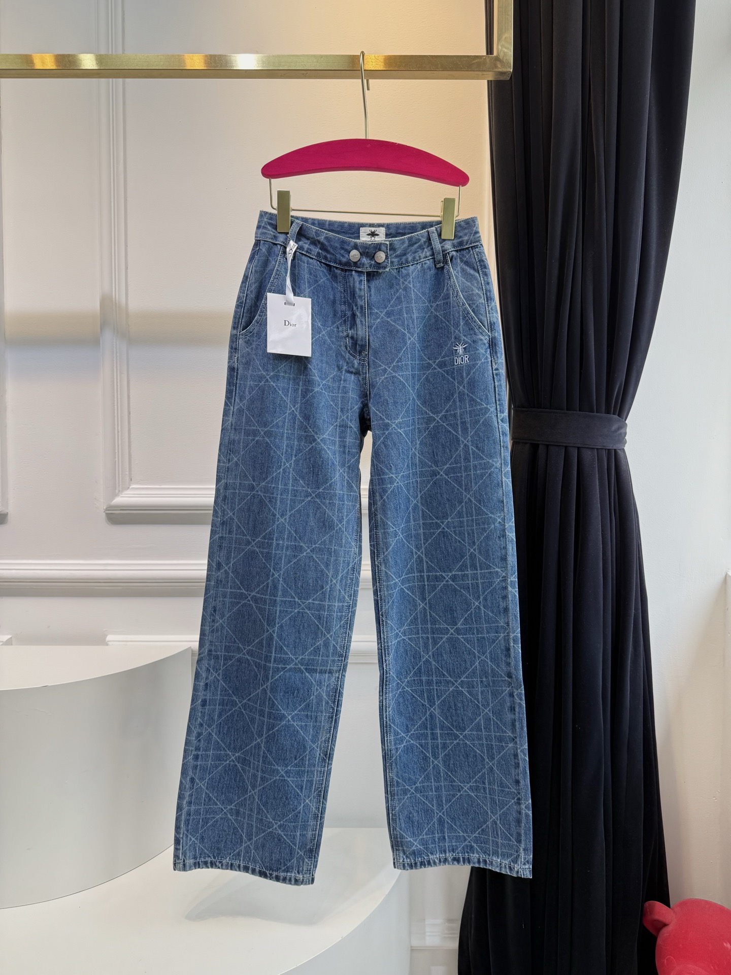 CD25ss 高品质 春夏新款洗水蓝牛仔裤🩵 非常春夏气息的蓝色洗水 上身简直不要太好看 彰显年轻有活力