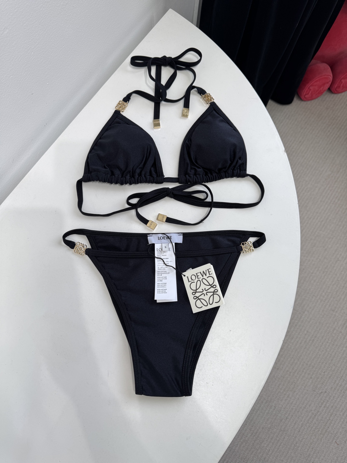 Women's Clothes Style Black Swimsuit Clothing Swimsuit detail image 4 from source 776737