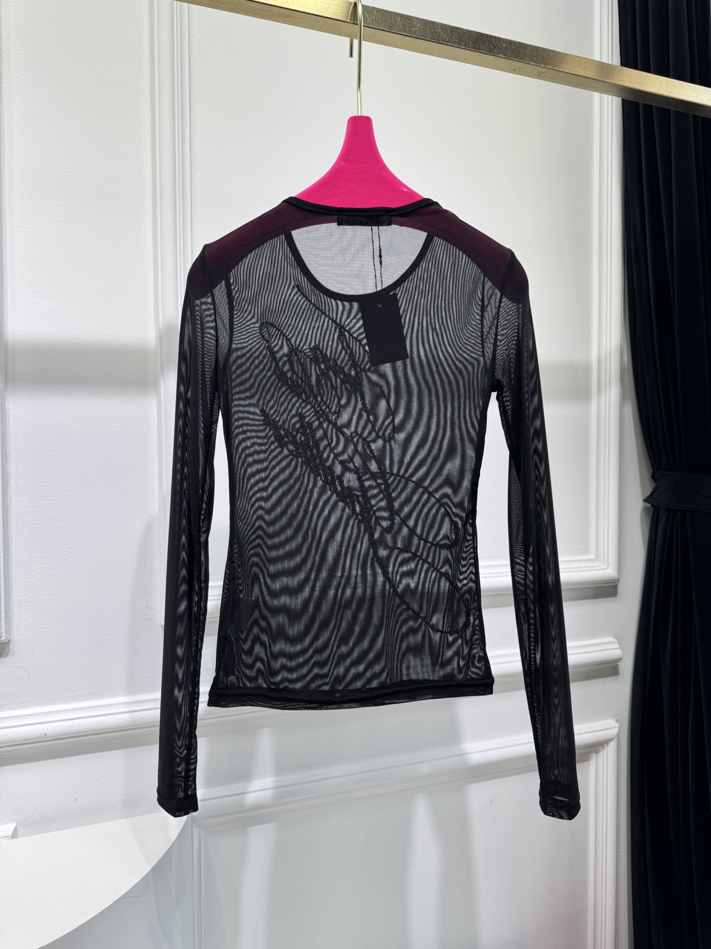 Jean Paul Gaultier 珠片透视打底衫 辣妹风～
尺码：sml，。
颜色：黑咖