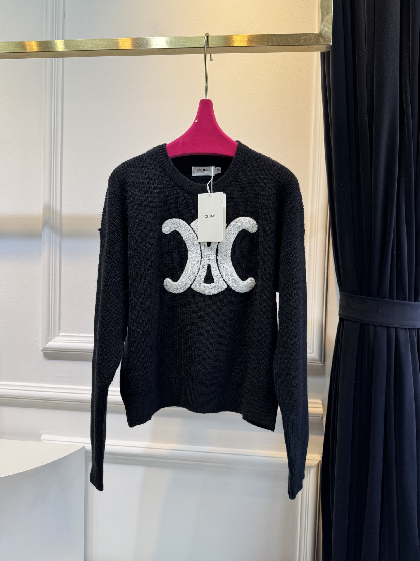 Celin25新品百搭凯旋门套头毛衣，质感高级 舒适柔软 肌理明显 圆领落肩长袖毛衣突出温柔气质 领口袖