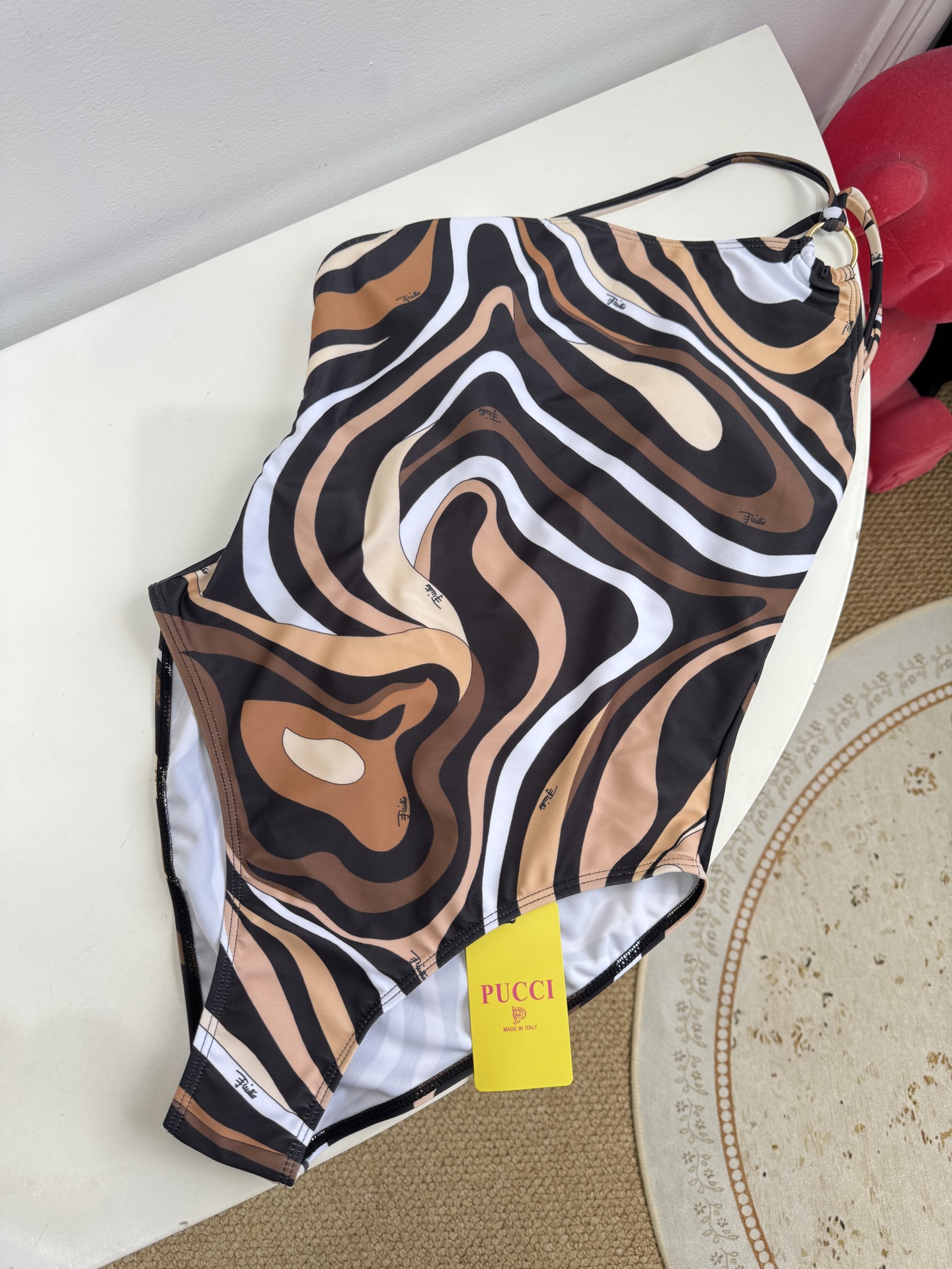 Pucci 印花度假连体泳衣套装（单肩泳衣+真丝方巾2件套，不拆分卖⚠️所有泳衣拒绝任何理由退换⚠️通体